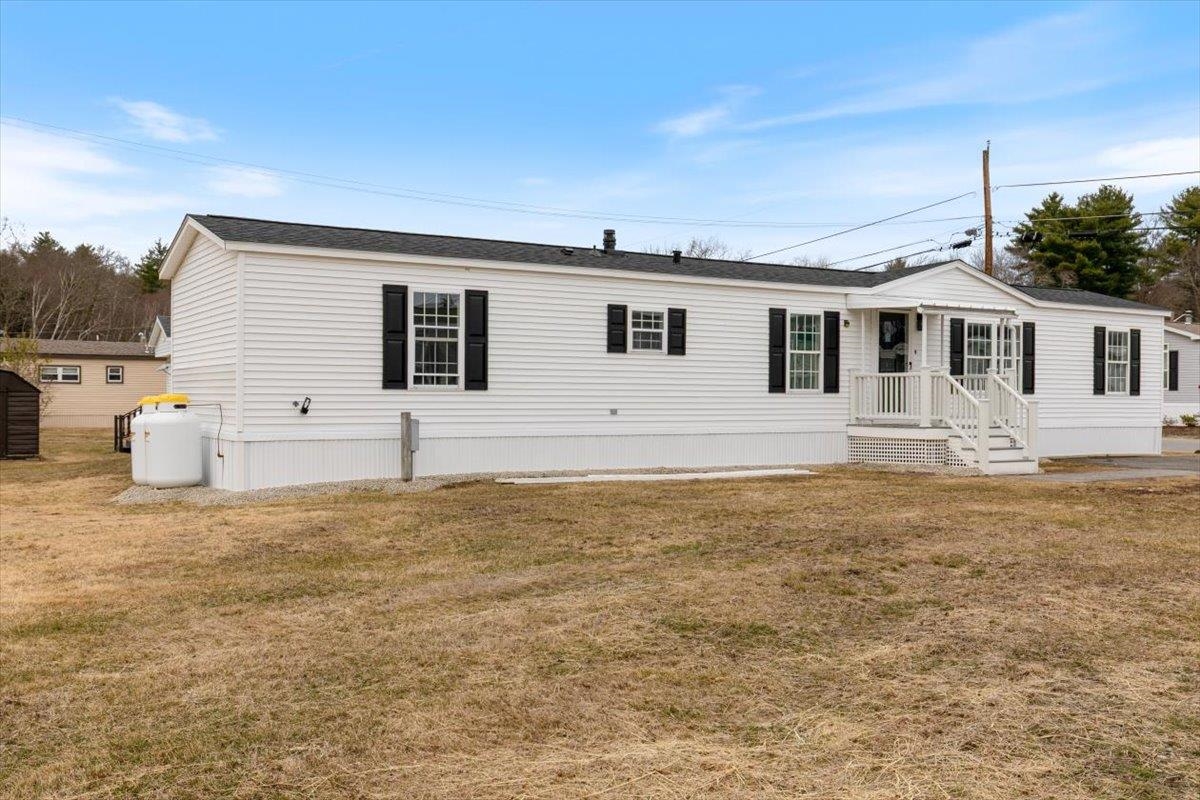 85 Caddy Dr, Salem, NH 03079