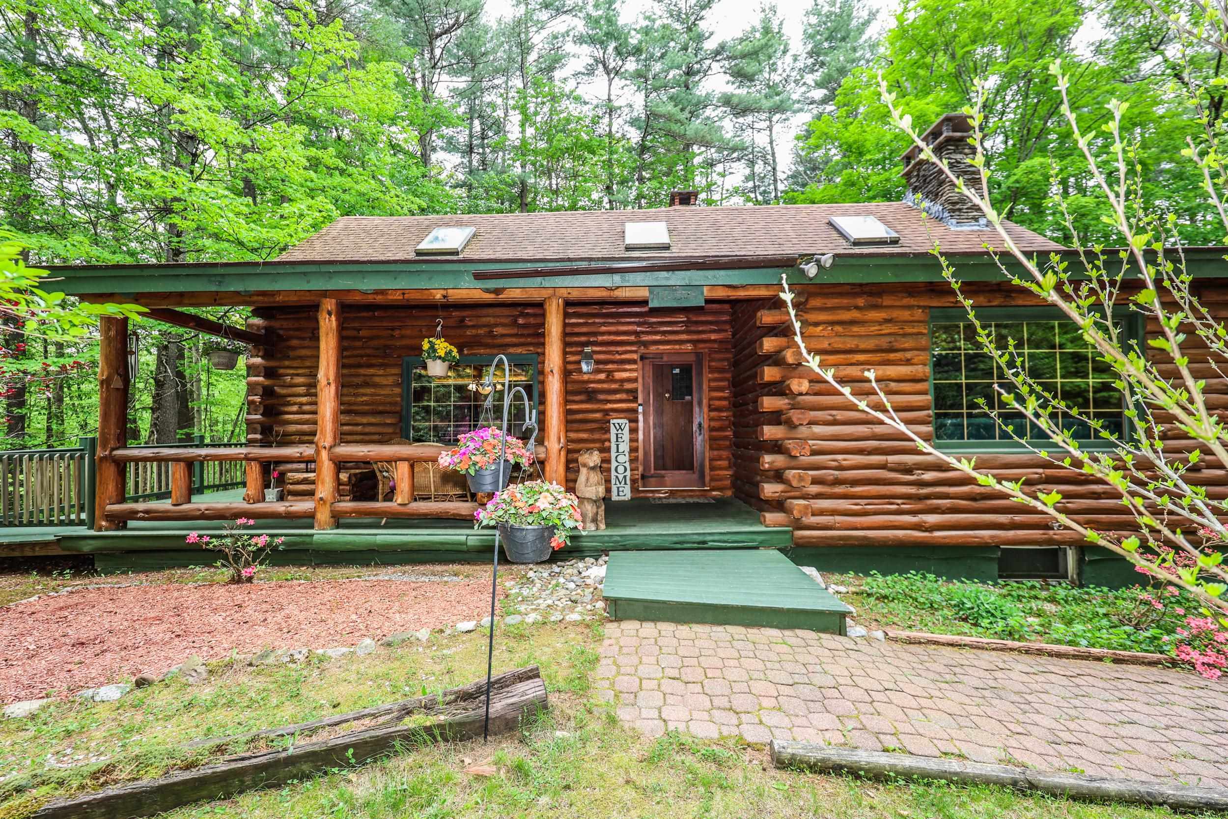 34 Edwards Mill Rd, Chester, NH 03036