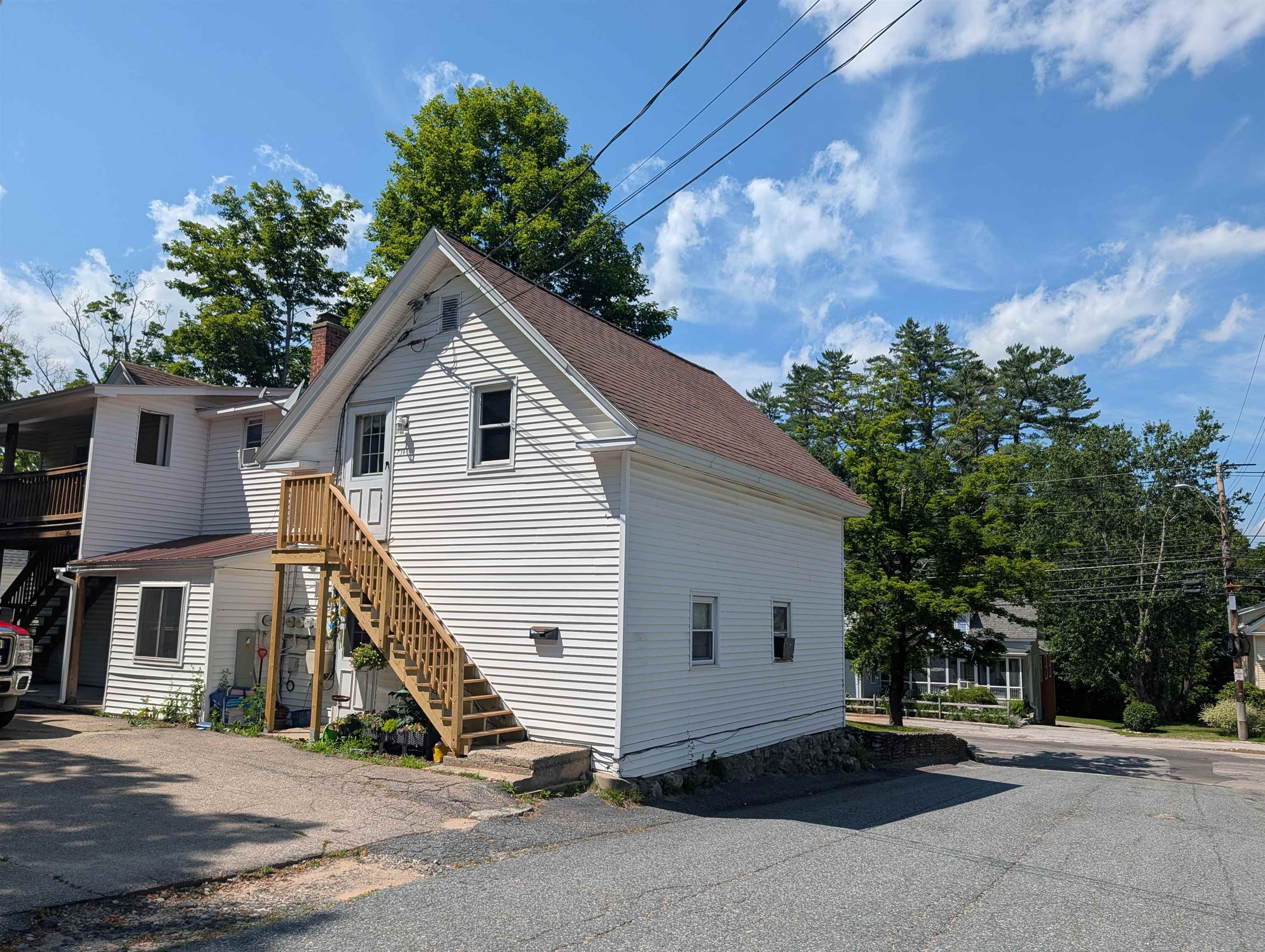 73 Highland Street, Plymouth, NH photo 2