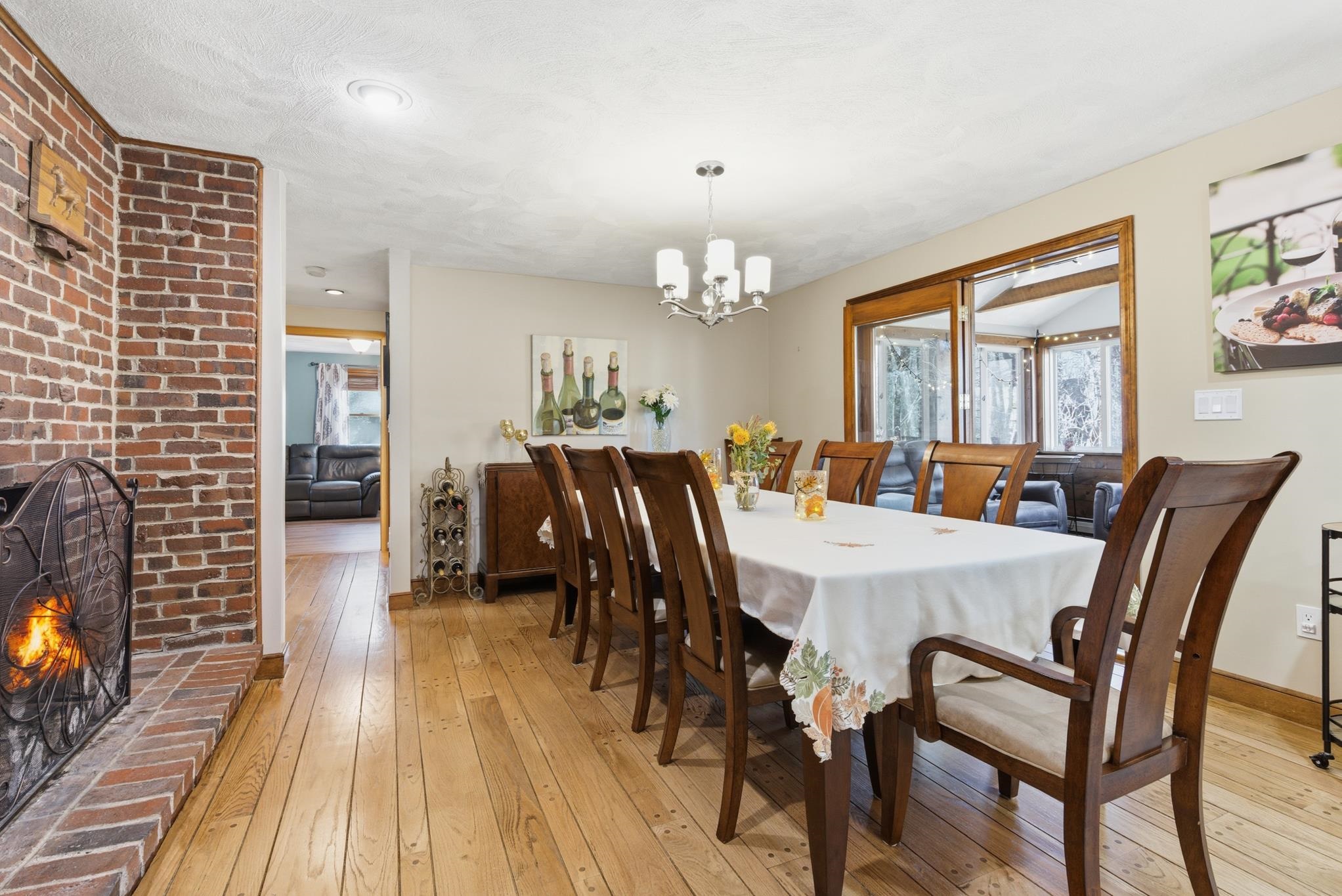 116 Westfall Rd, Pelham, NH 03076