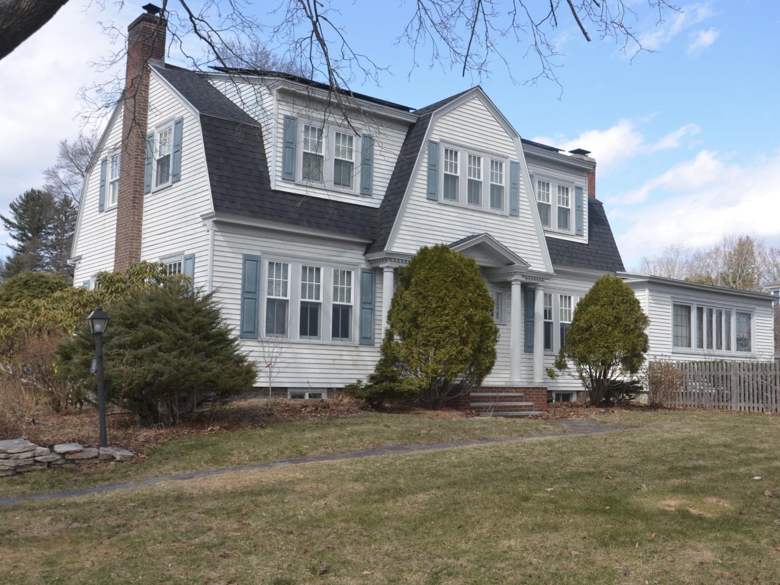 24 Ridge Rd, Concord, NH 03301