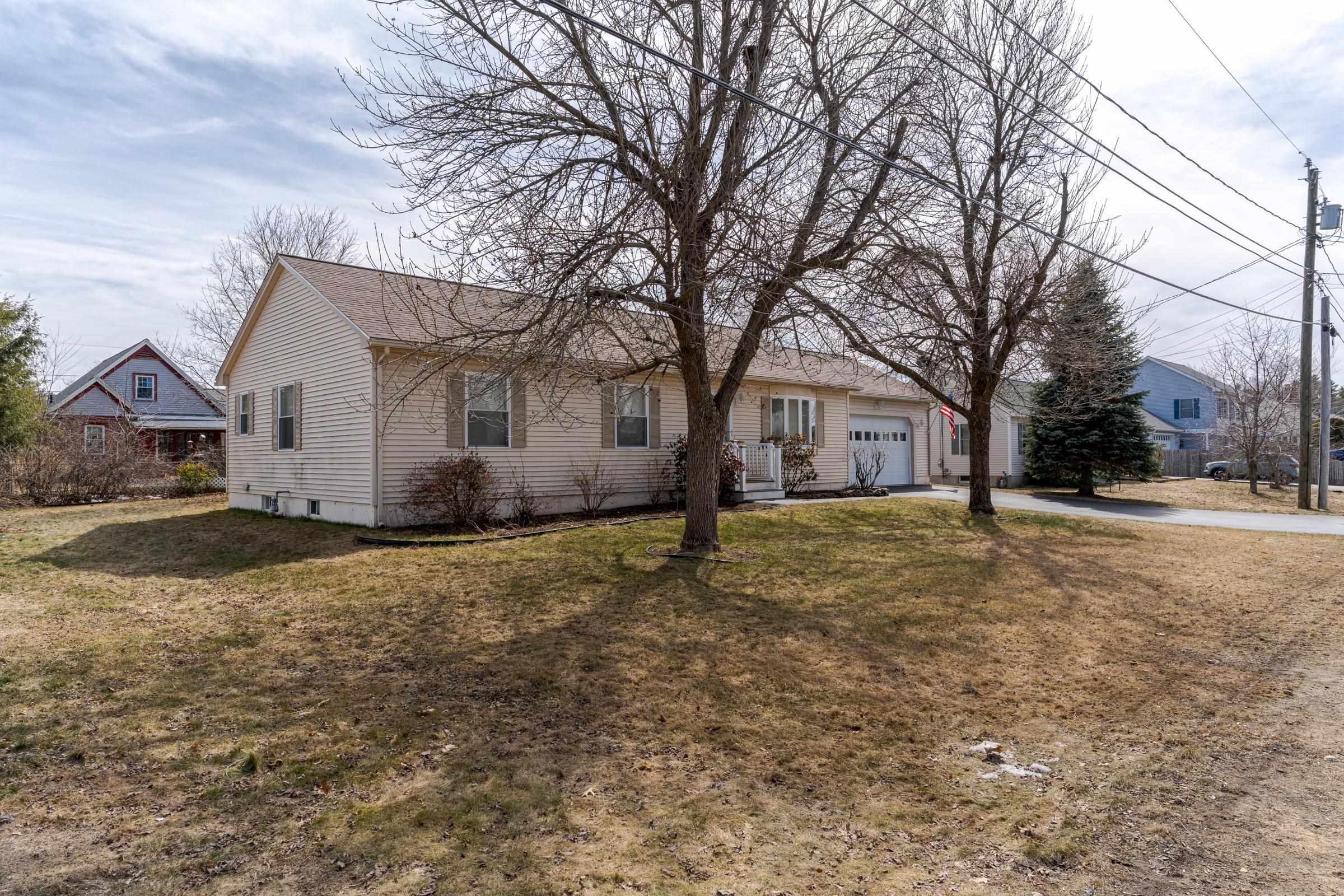 19 Fortier Dr, Rochester, NH 03867