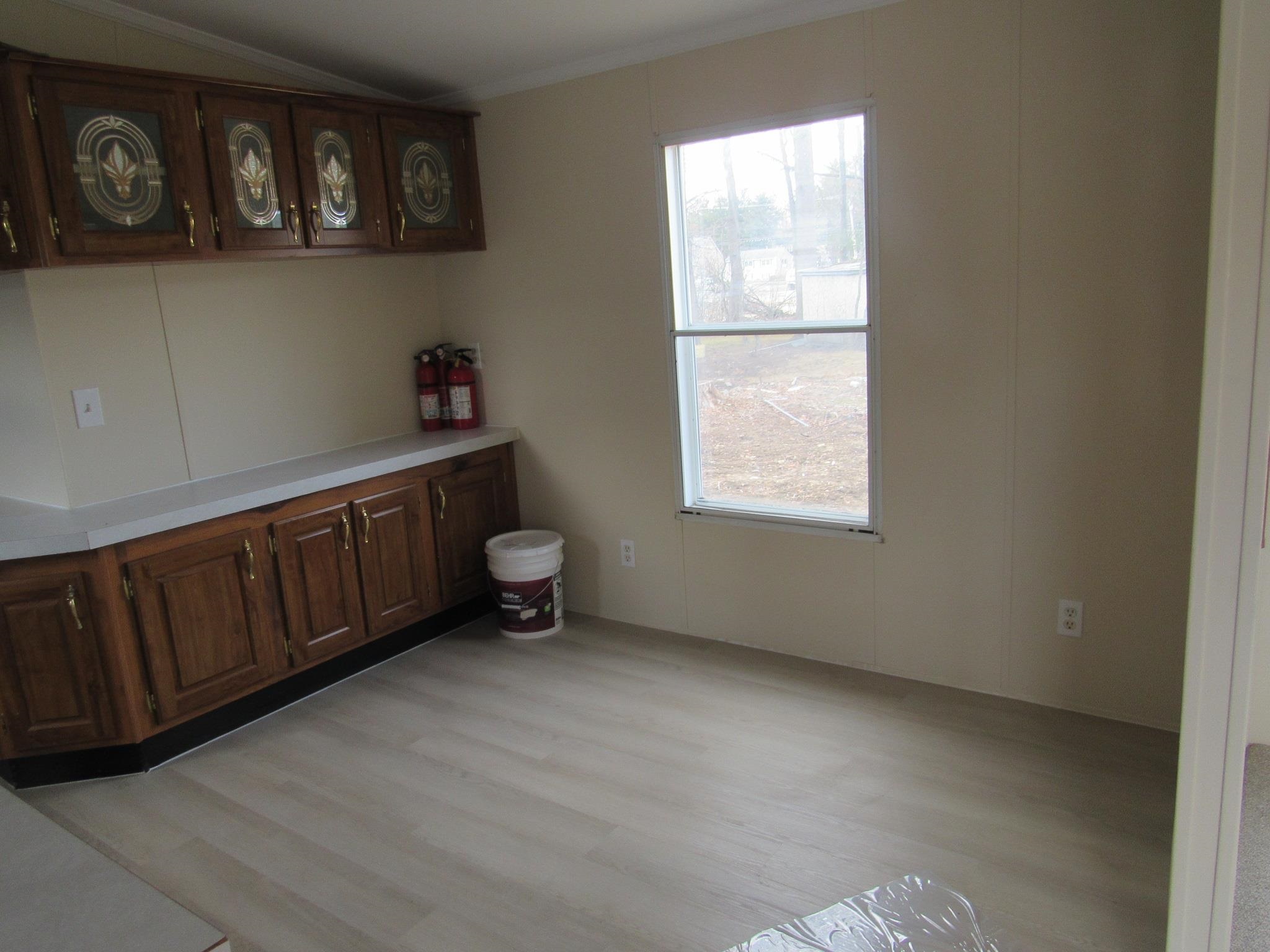 29 Lowell Rd, Salem, NH 03079