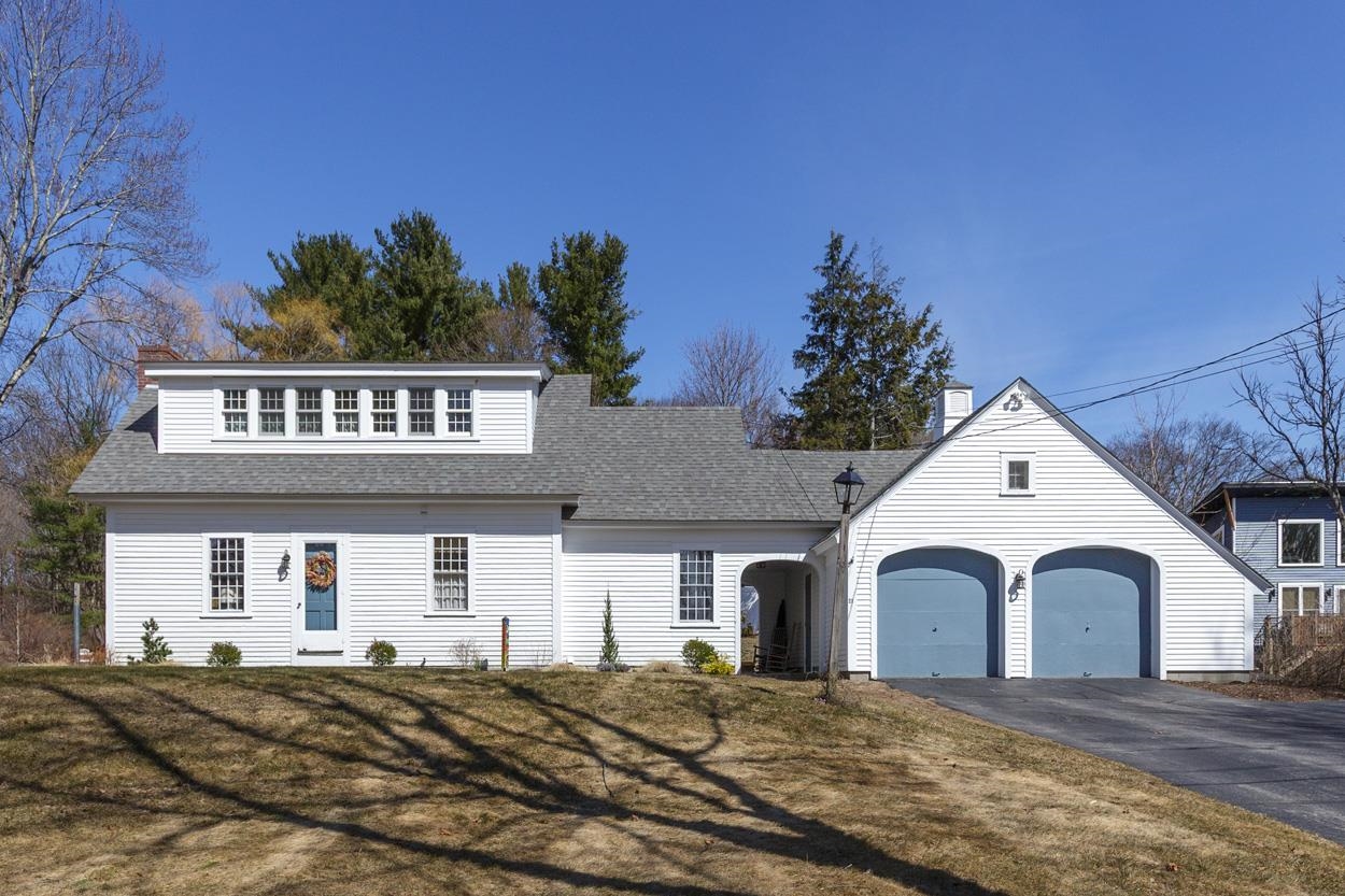 21 Gould Hill Rd, Hopkinton, NH 03229