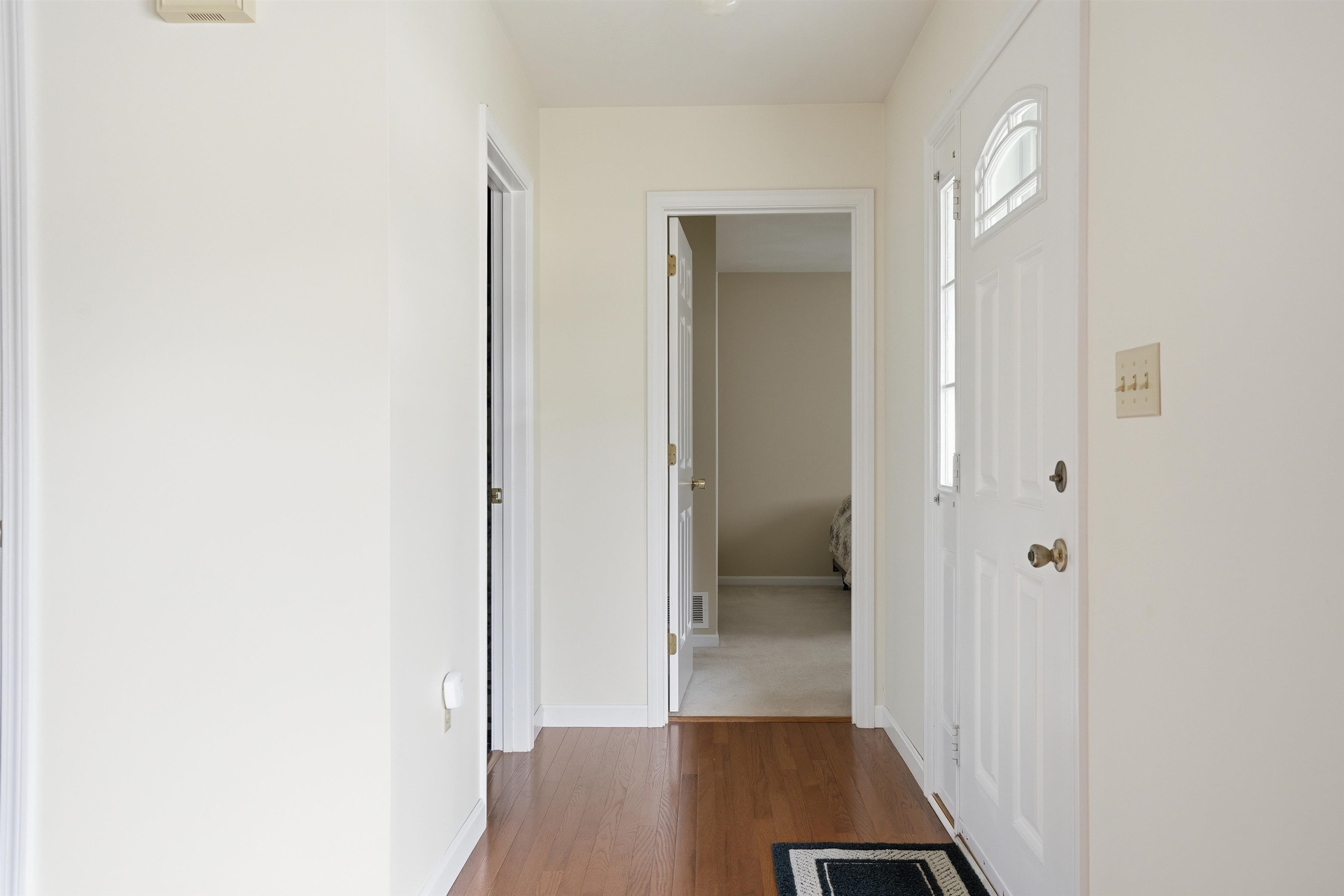 25 Independence Dr, Merrimack, NH 03054