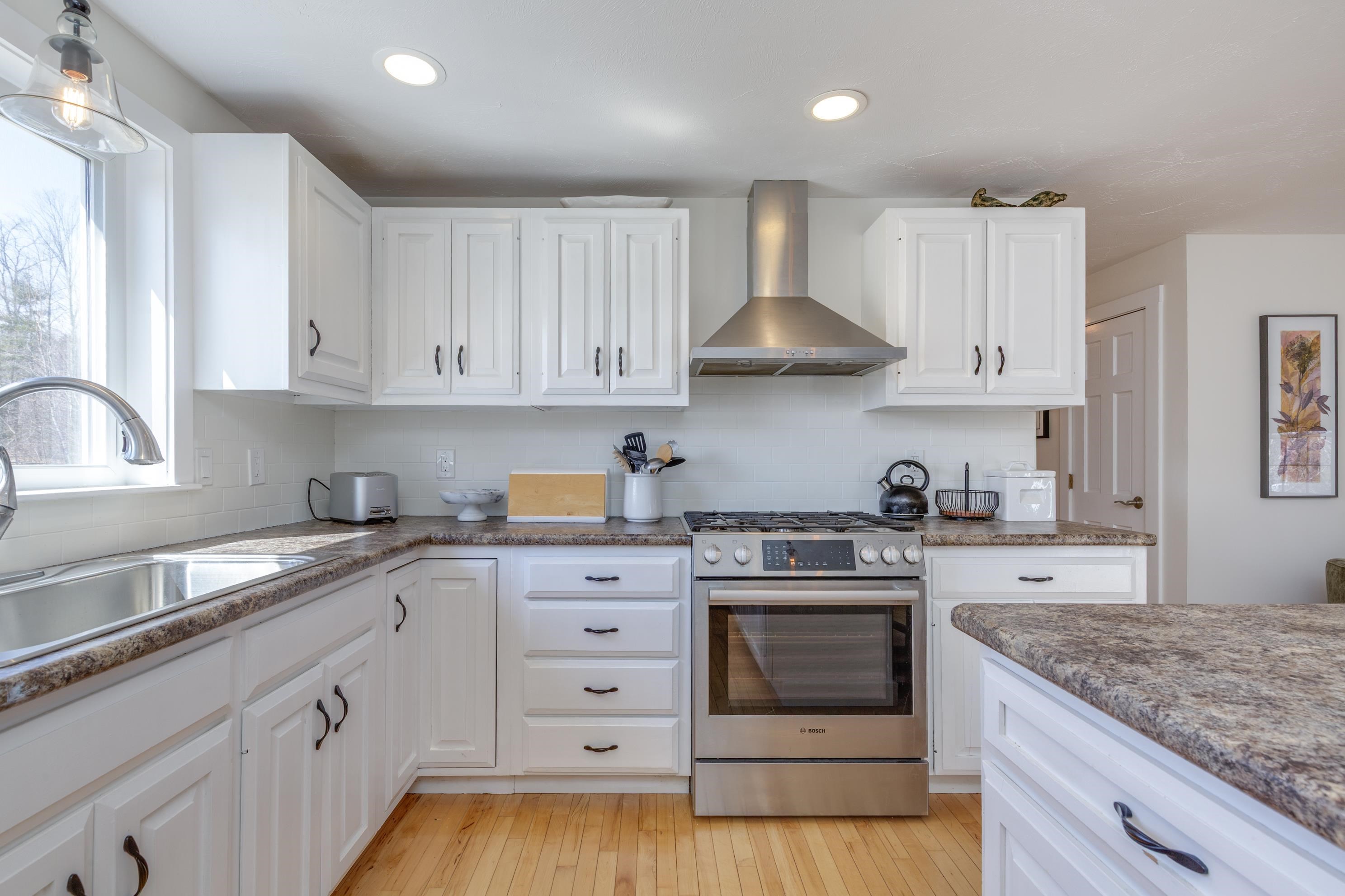 24 Moran Rd, Hopkinton, NH 03229