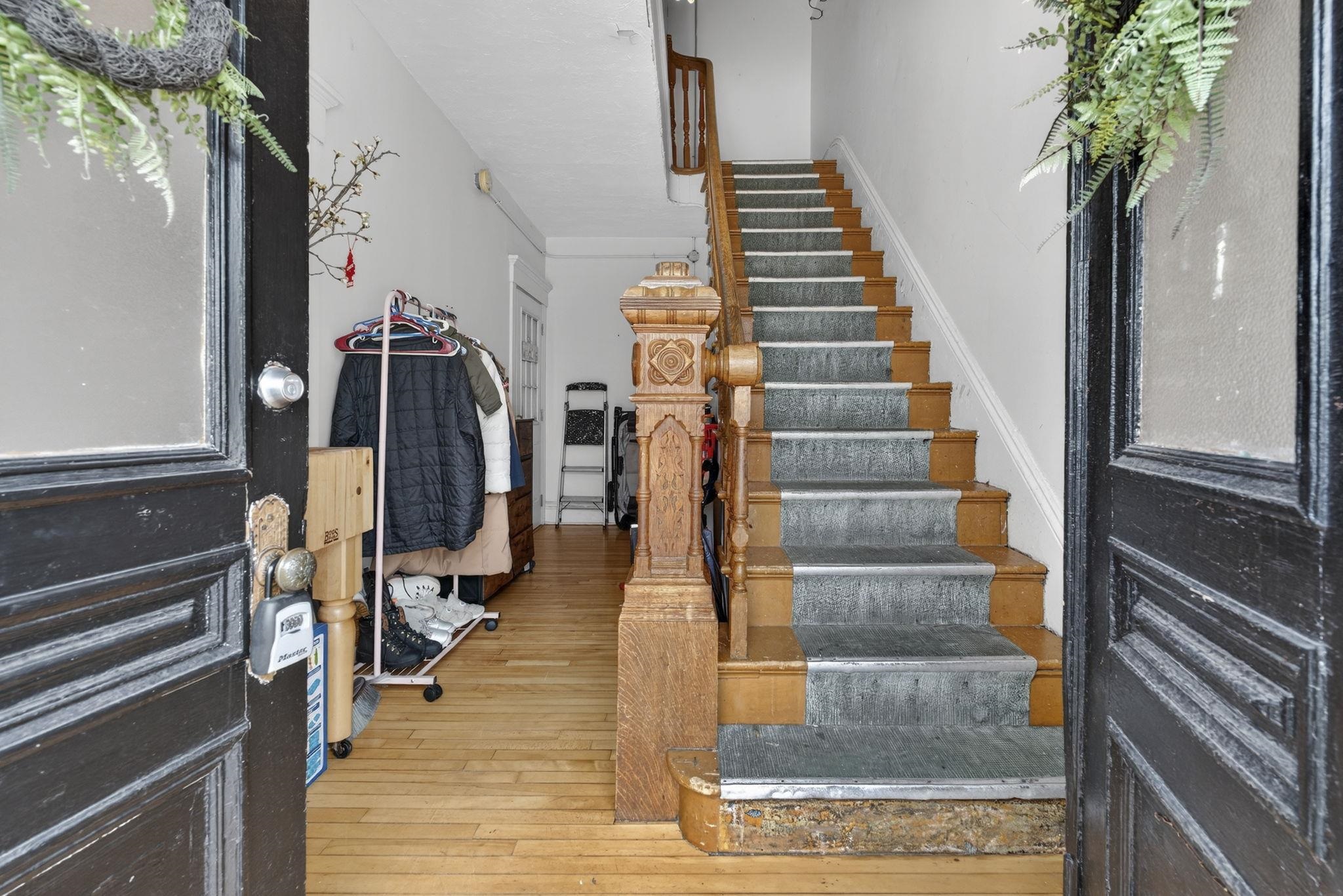 468 Merrimack St, Manchester, NH 03103