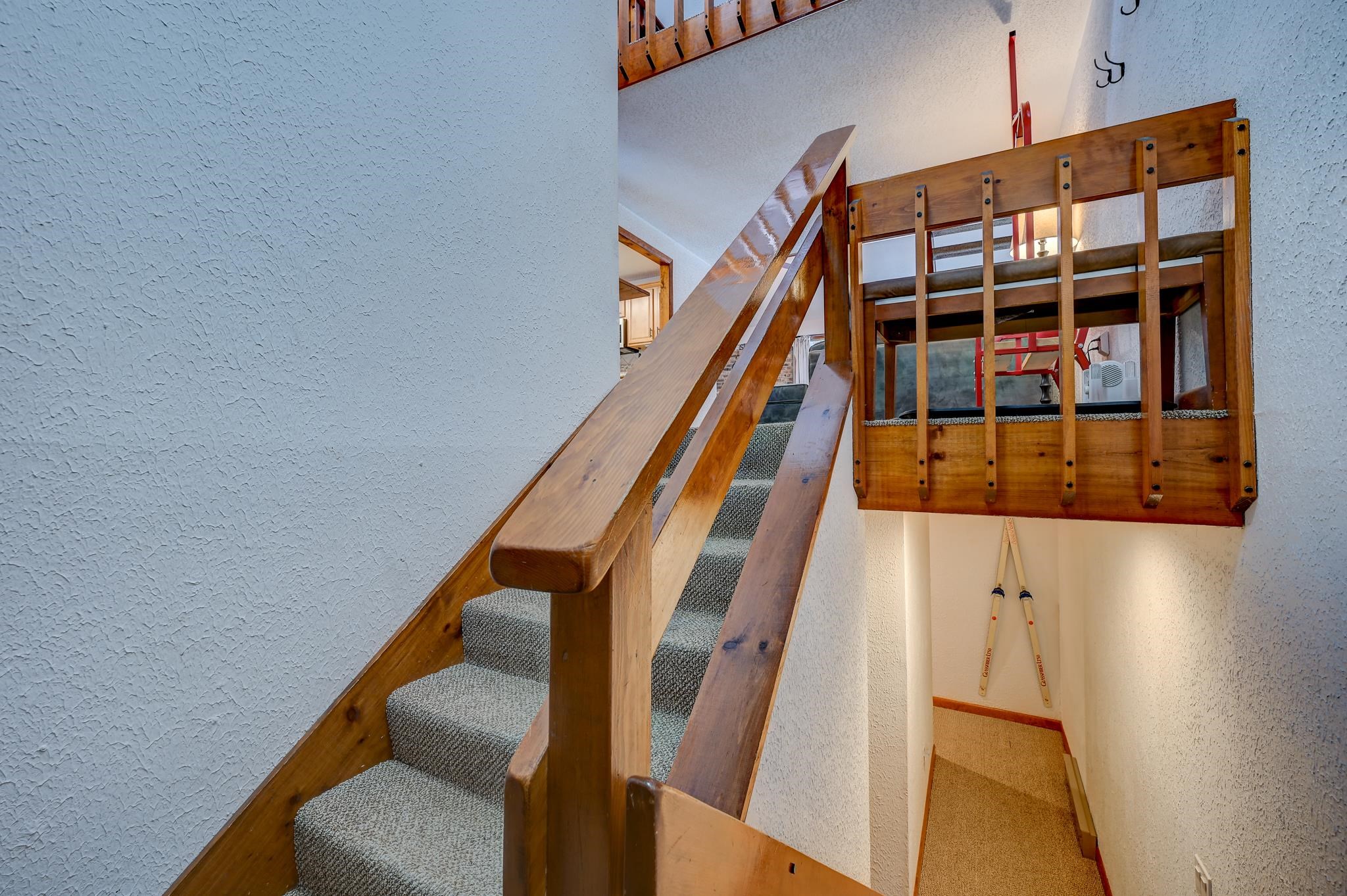 123 Stonehurst Manor Rd, Conway, NH 03860