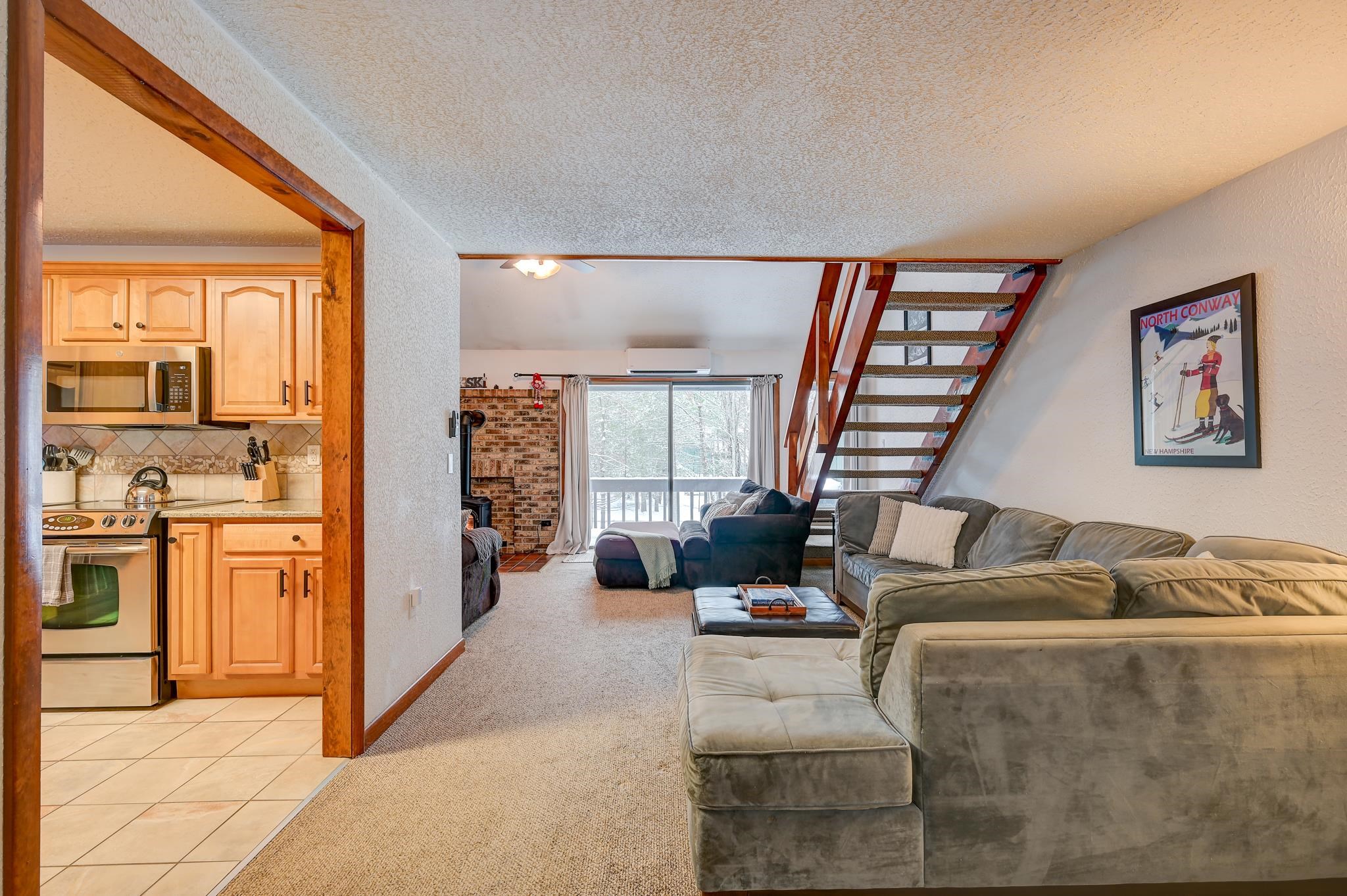 123 Stonehurst Manor Rd, Conway, NH 03860