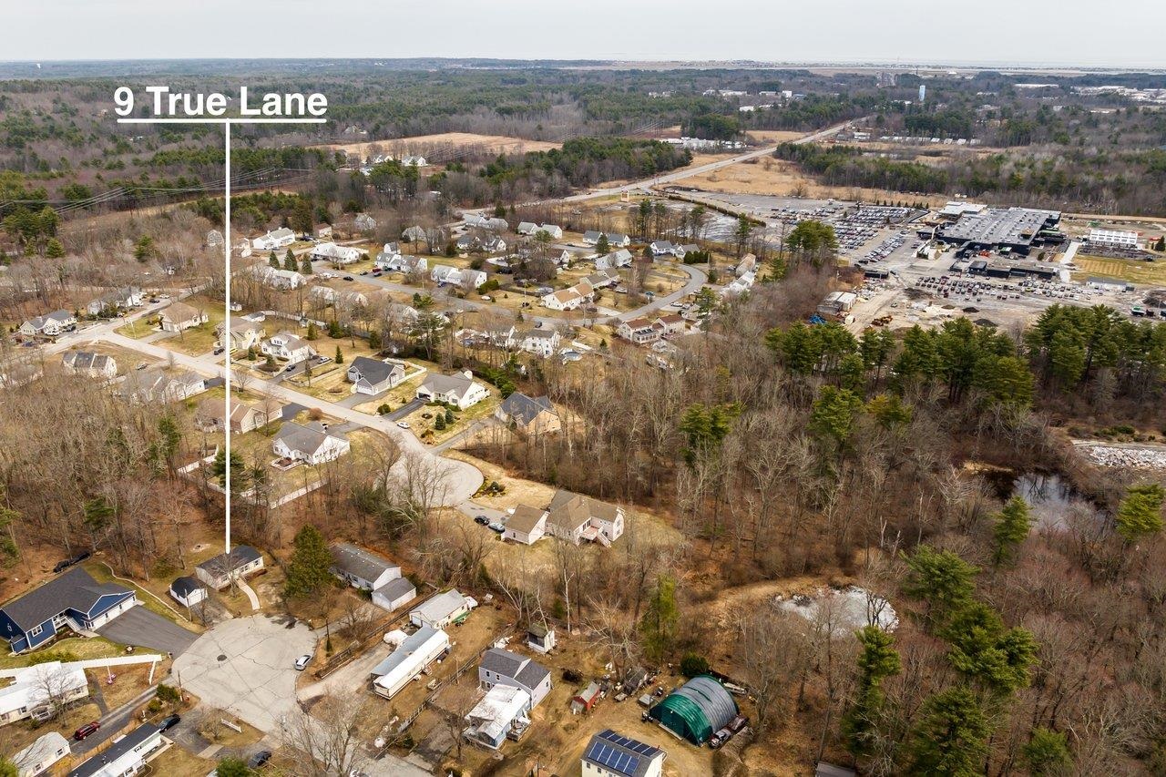 9 True Ln, Seabrook, NH 03874