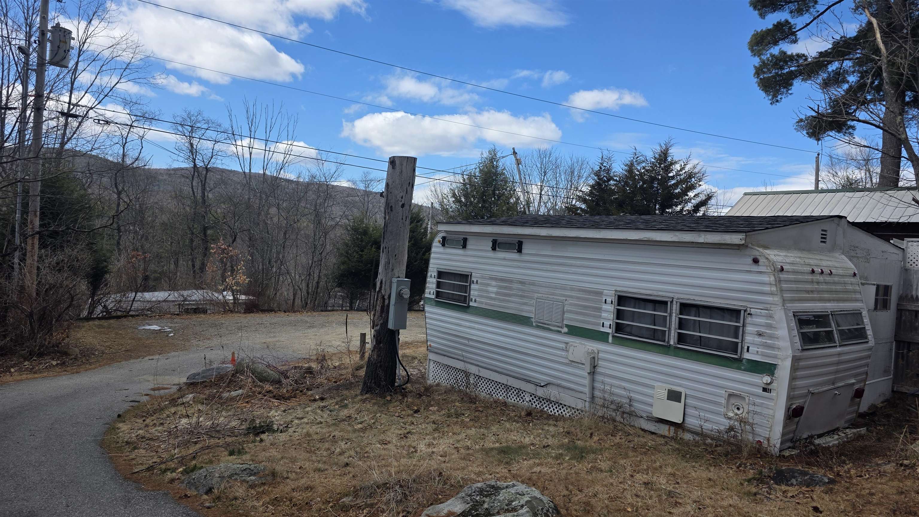 6 Viewland Ct, Alton, NH 03809