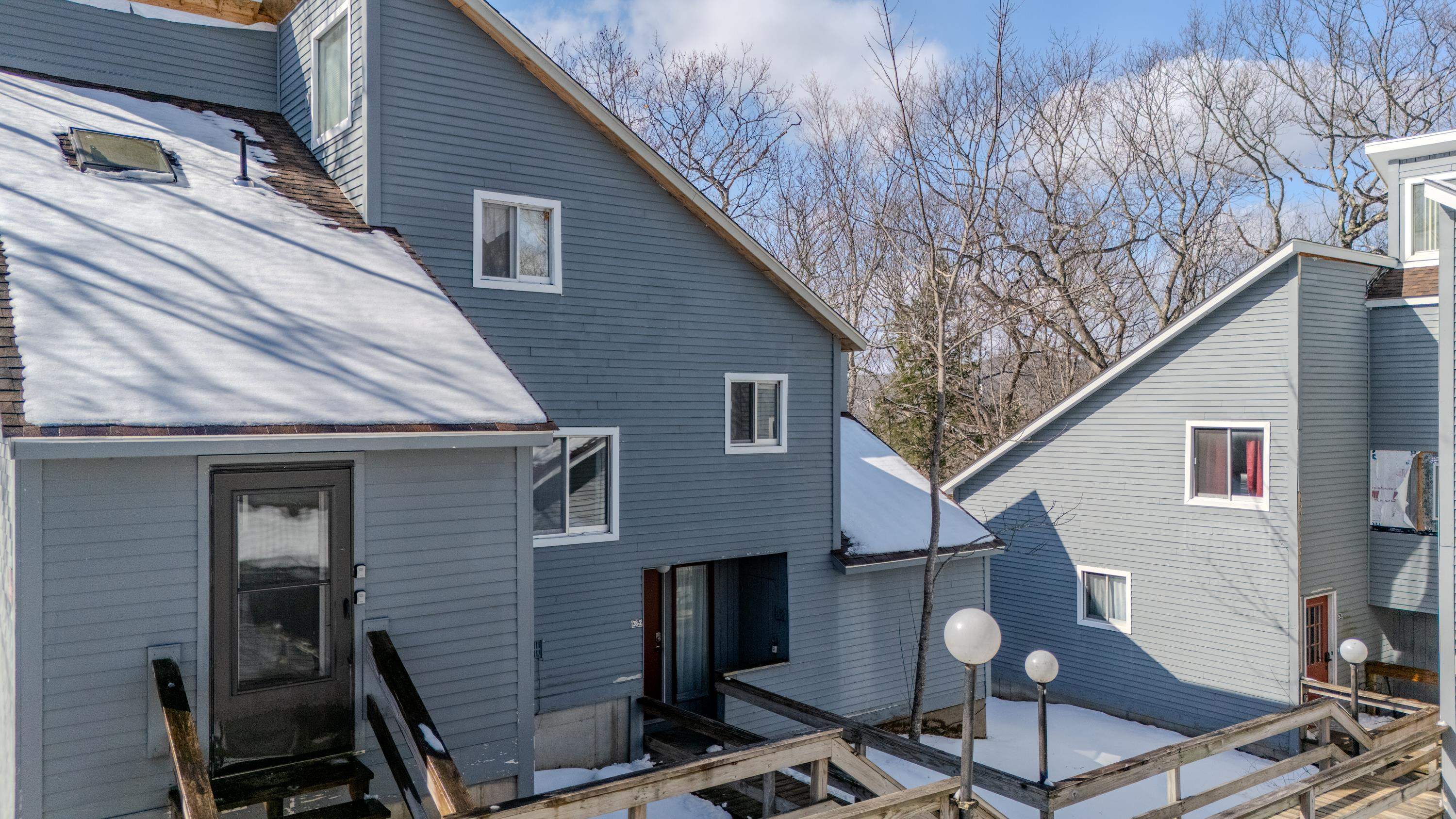 28 Condo Rd, Campton, NH 03223