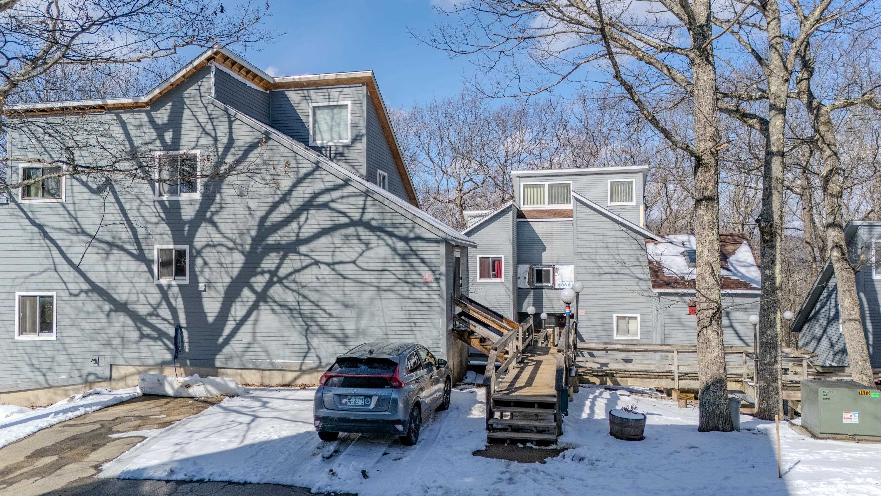 28 Condo Rd, Campton, NH 03223