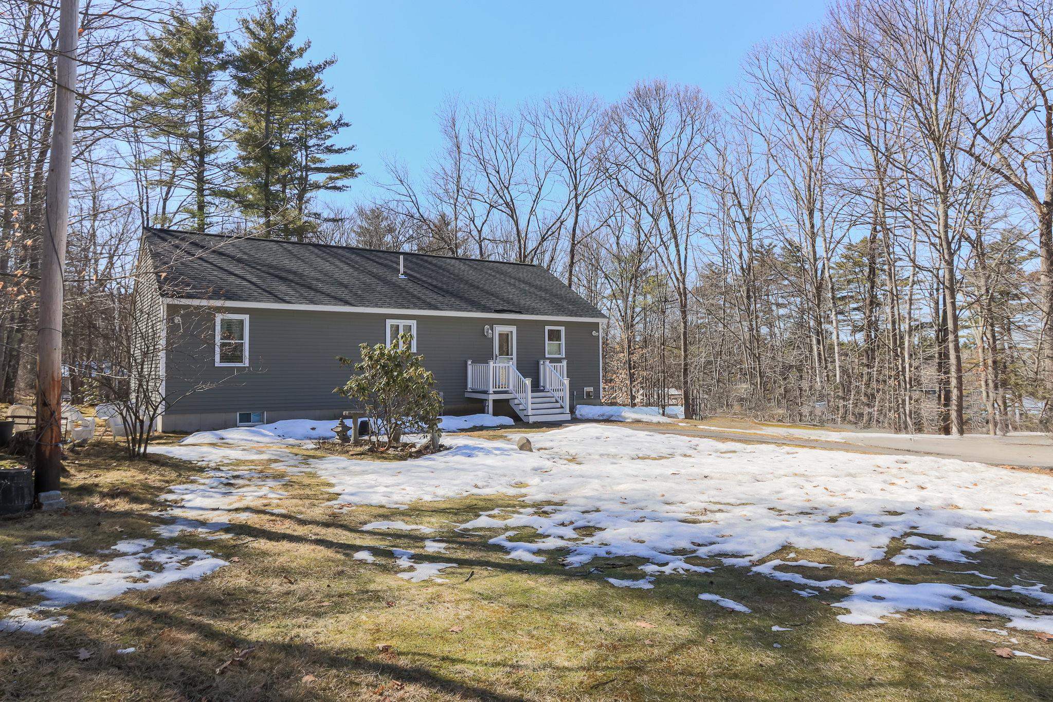 312 Cross Mill Rd, Northfield, NH 03276