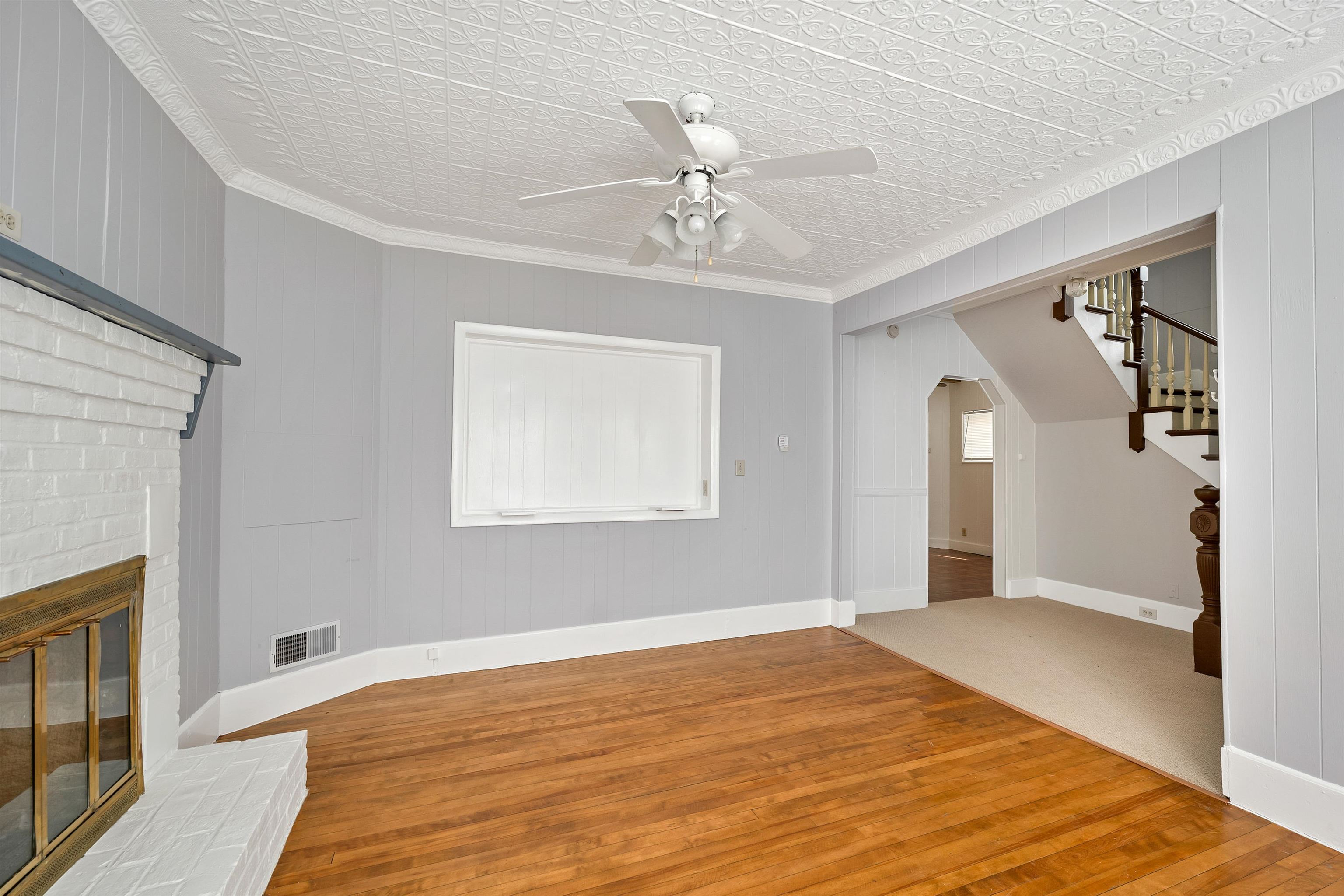 636 Summer St, Manchester, NH 03103