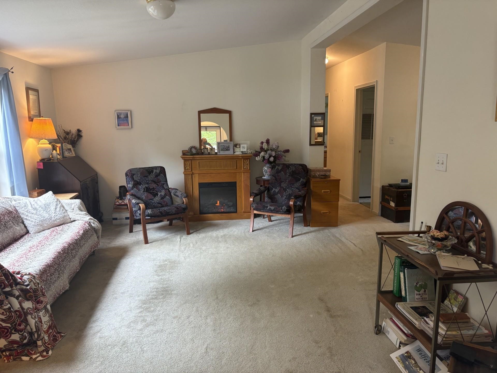 1 Harvey Brook Rd, Wolfeboro, NH 03894
