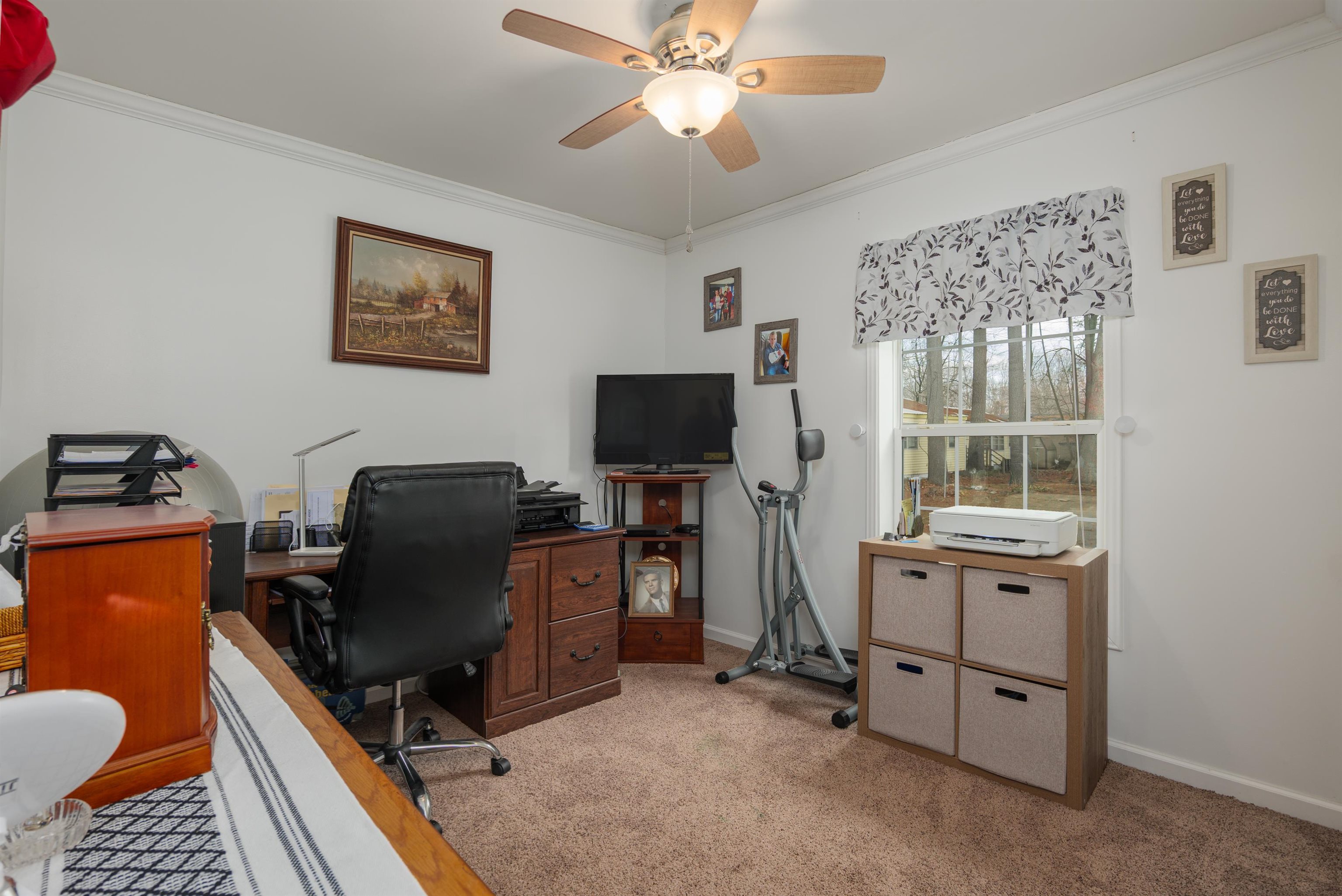 214 Robin Hood Dr, Exeter, NH 03833