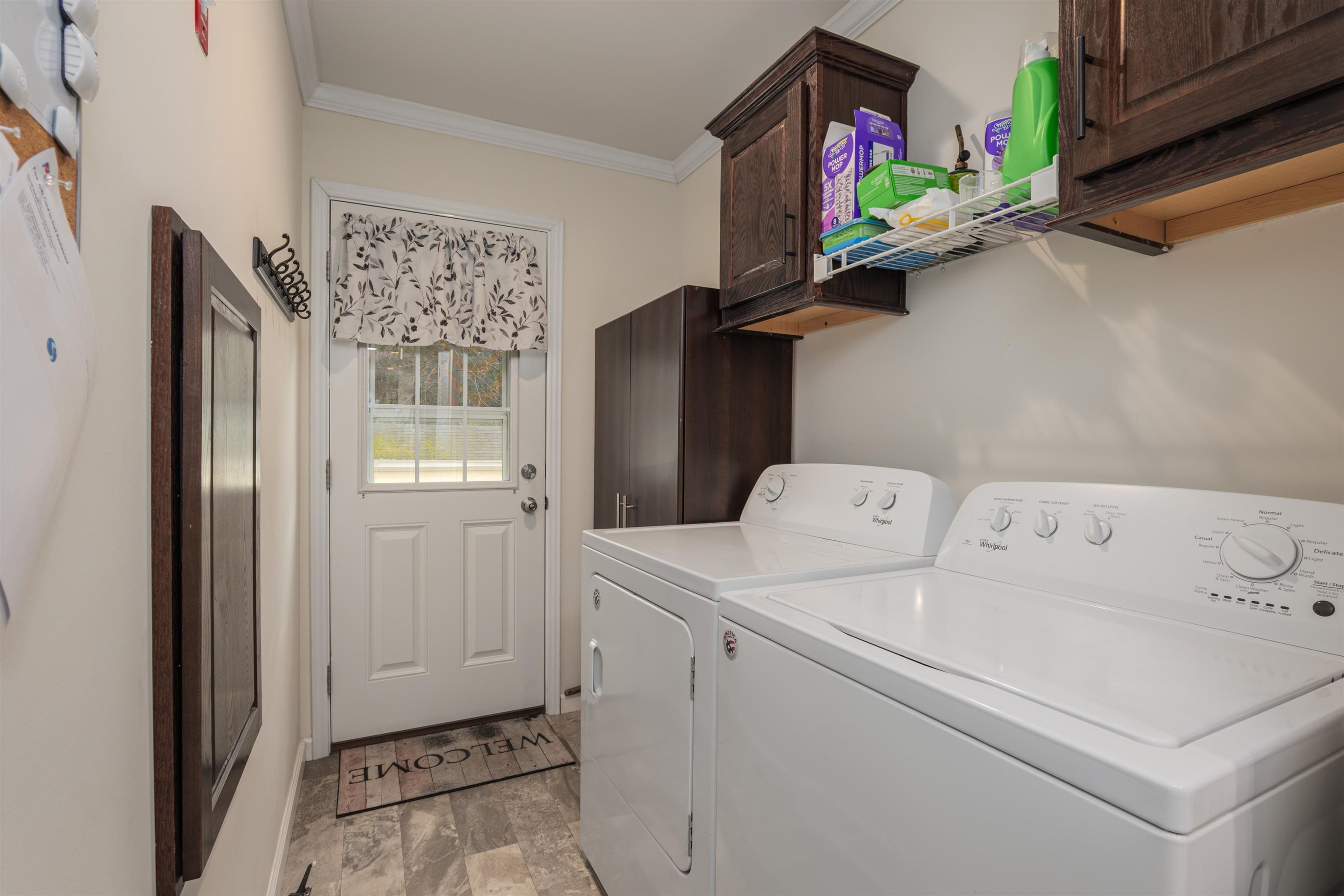 214 Robin Hood Dr, Exeter, NH 03833