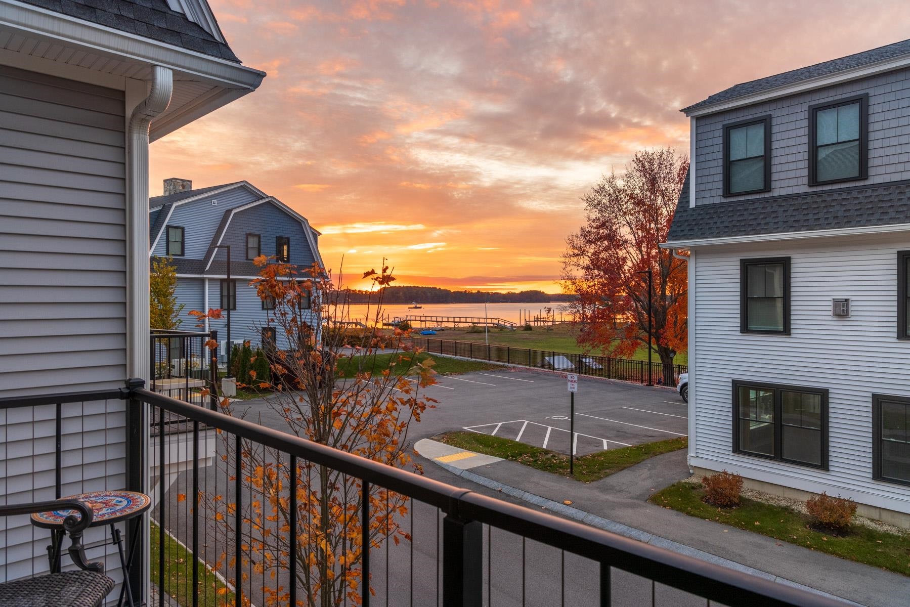 4 Little Bay Dr, Dover, NH 03820