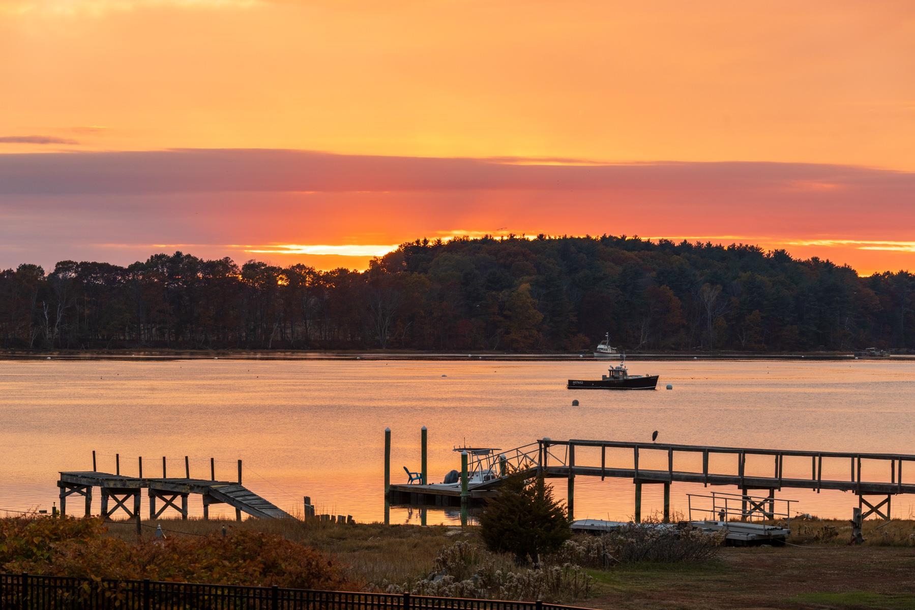 4 Little Bay Dr, Dover, NH 03820