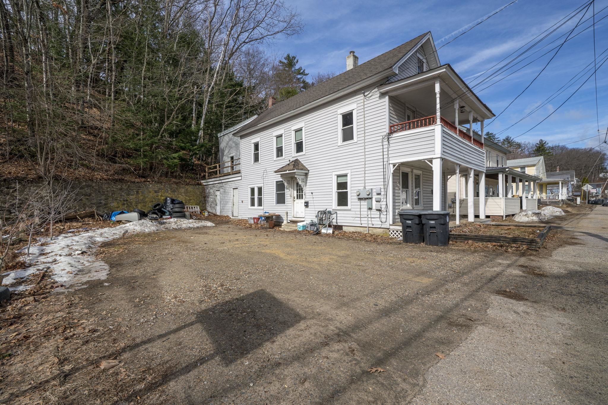 50 W Bow St, Franklin, NH 03235