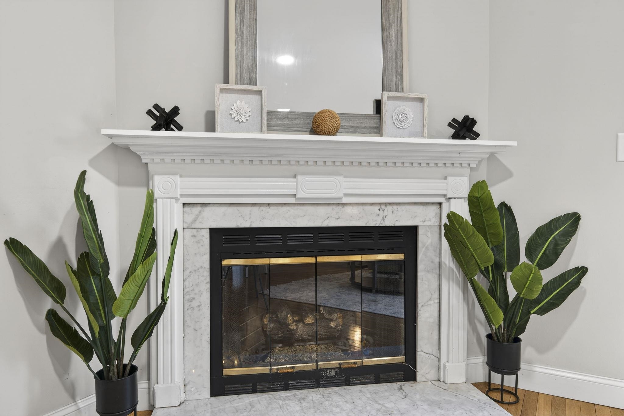 5 Walnut Cir, Merrimack, NH 03054