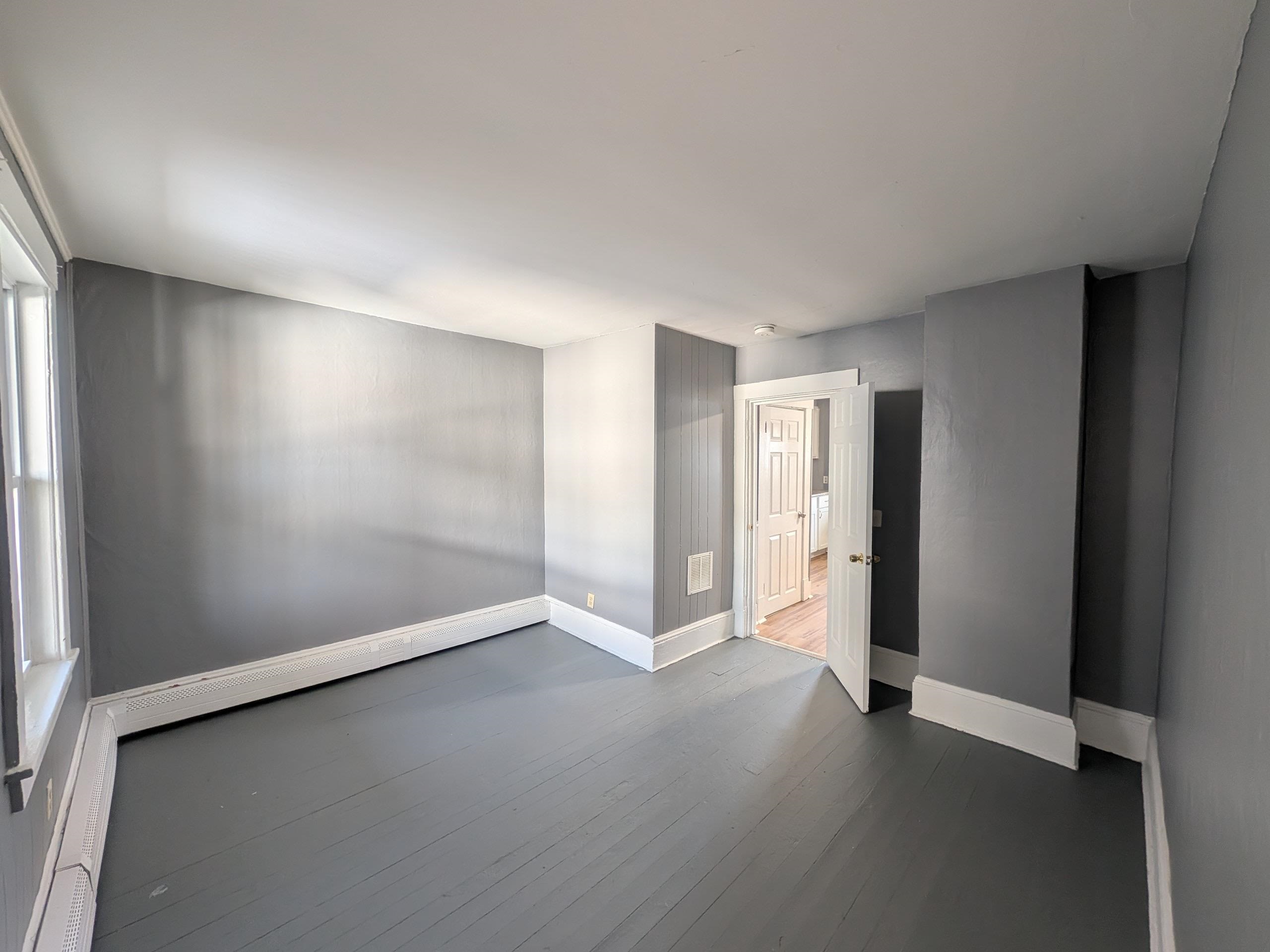 Bedroom (2) 24922289