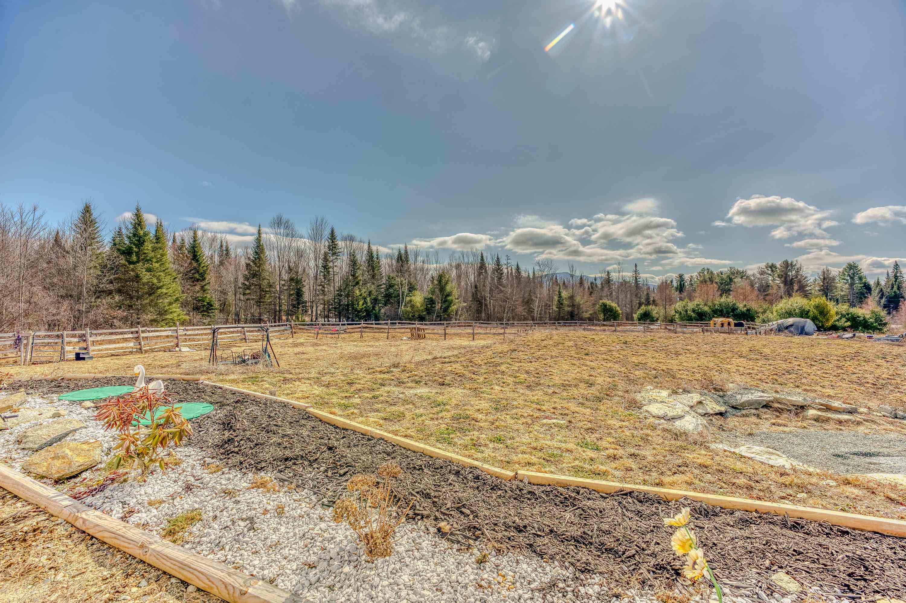 307 Jefferson Rd, Whitefield, NH 03598