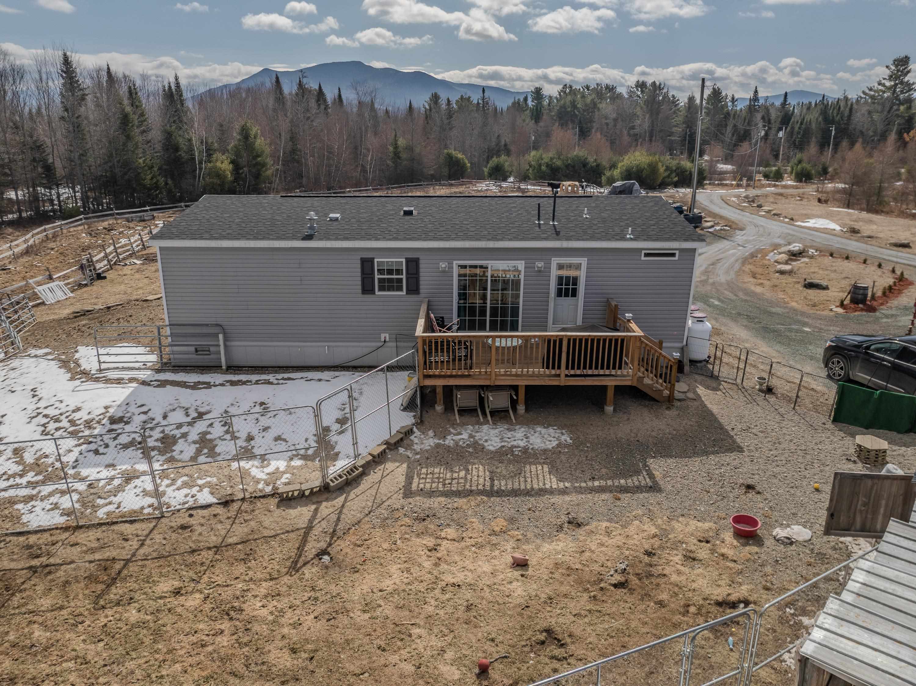 307 Jefferson Rd, Whitefield, NH 03598