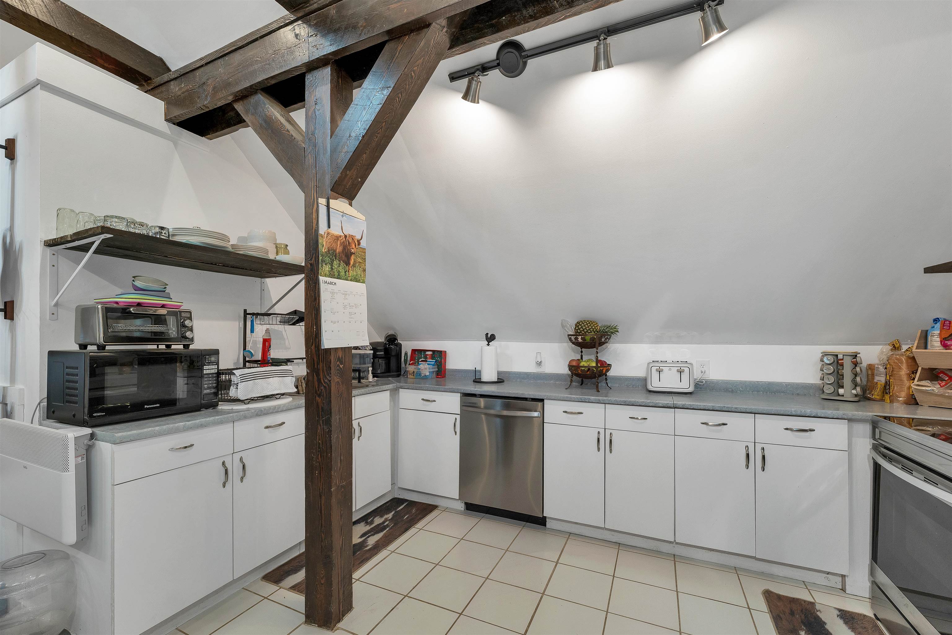 Above Barn Apartment