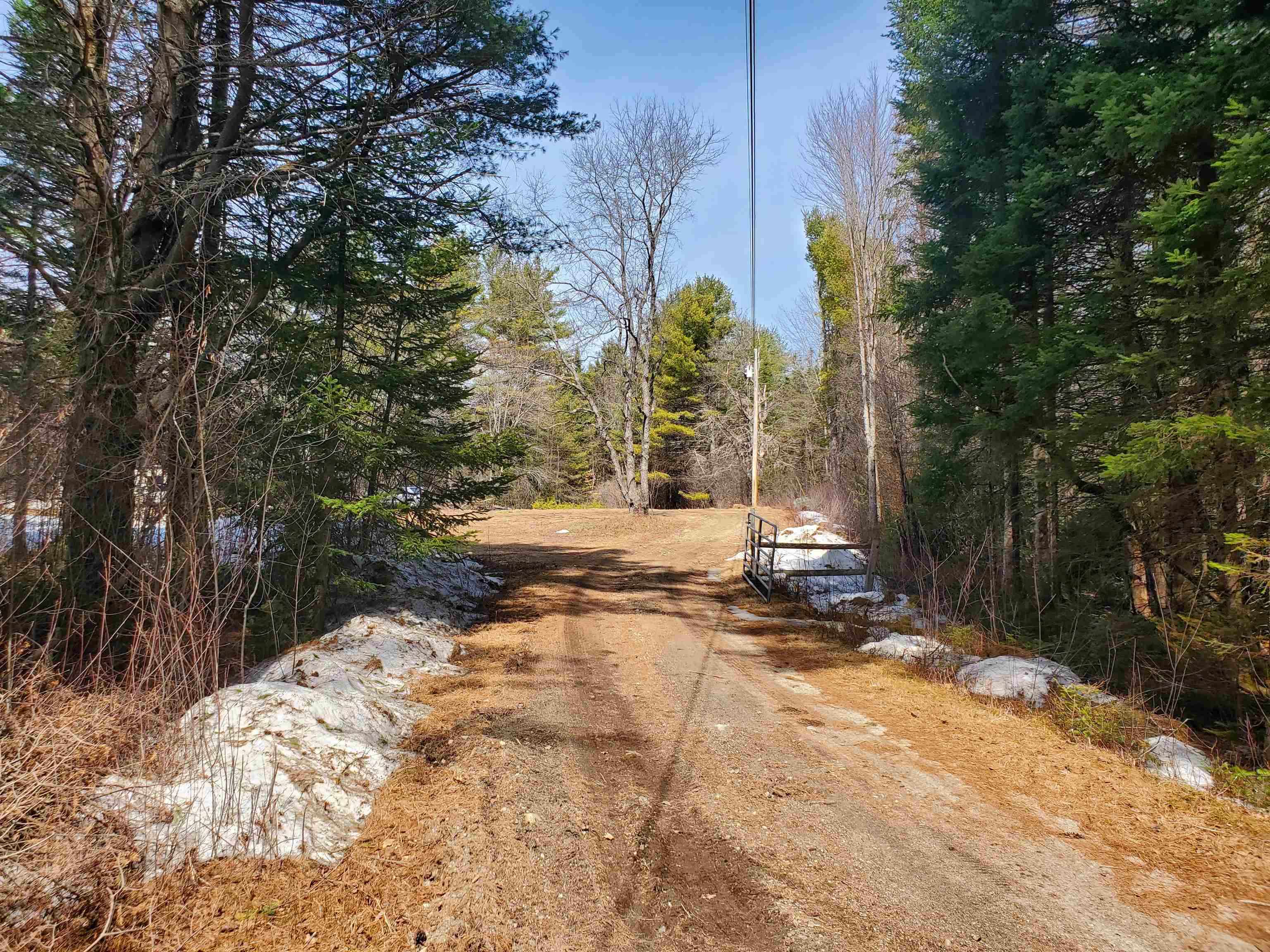 408 Hardy Hill Rd, Grafton, NH 03240