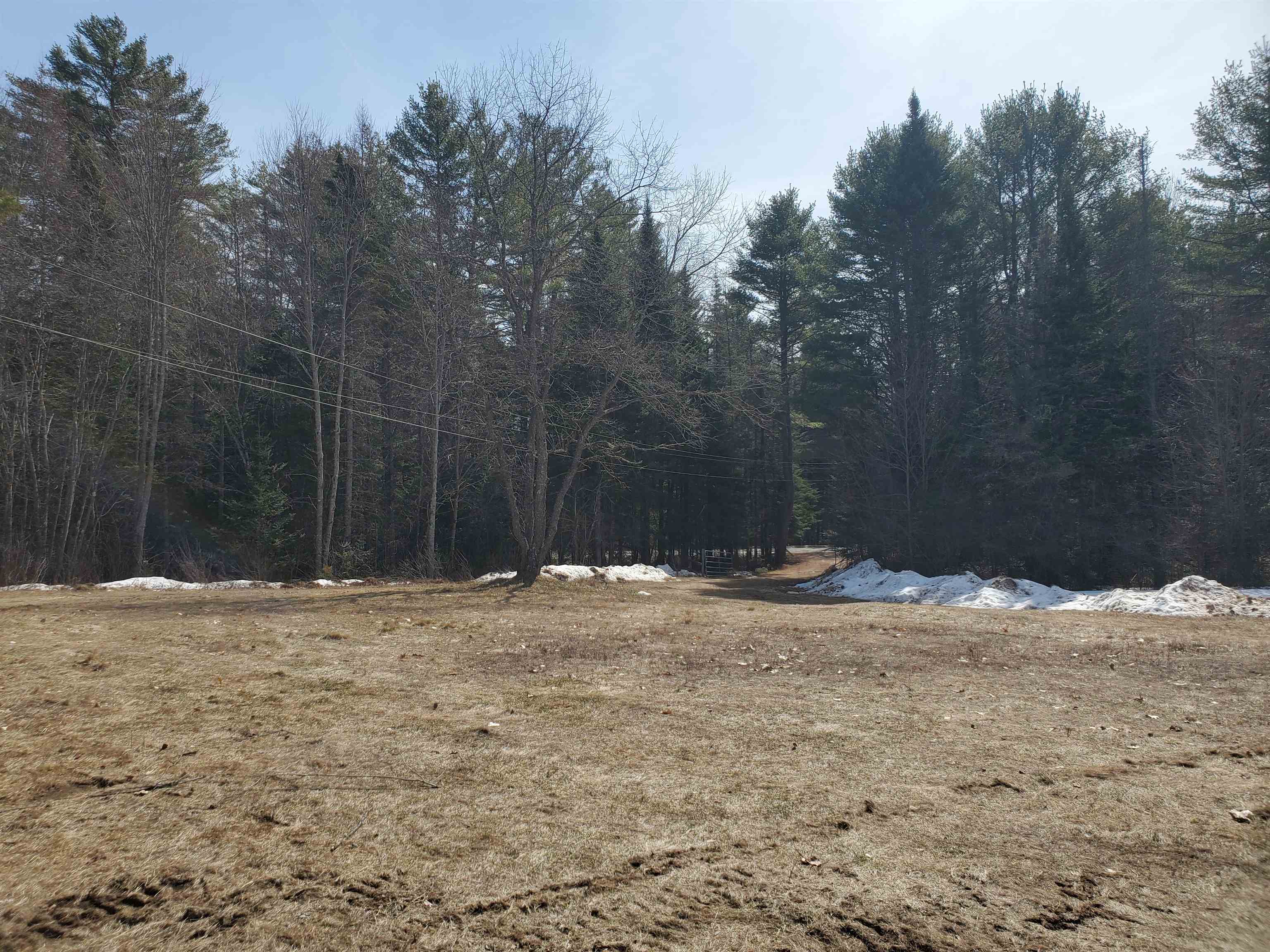 408 Hardy Hill Rd, Grafton, NH 03240