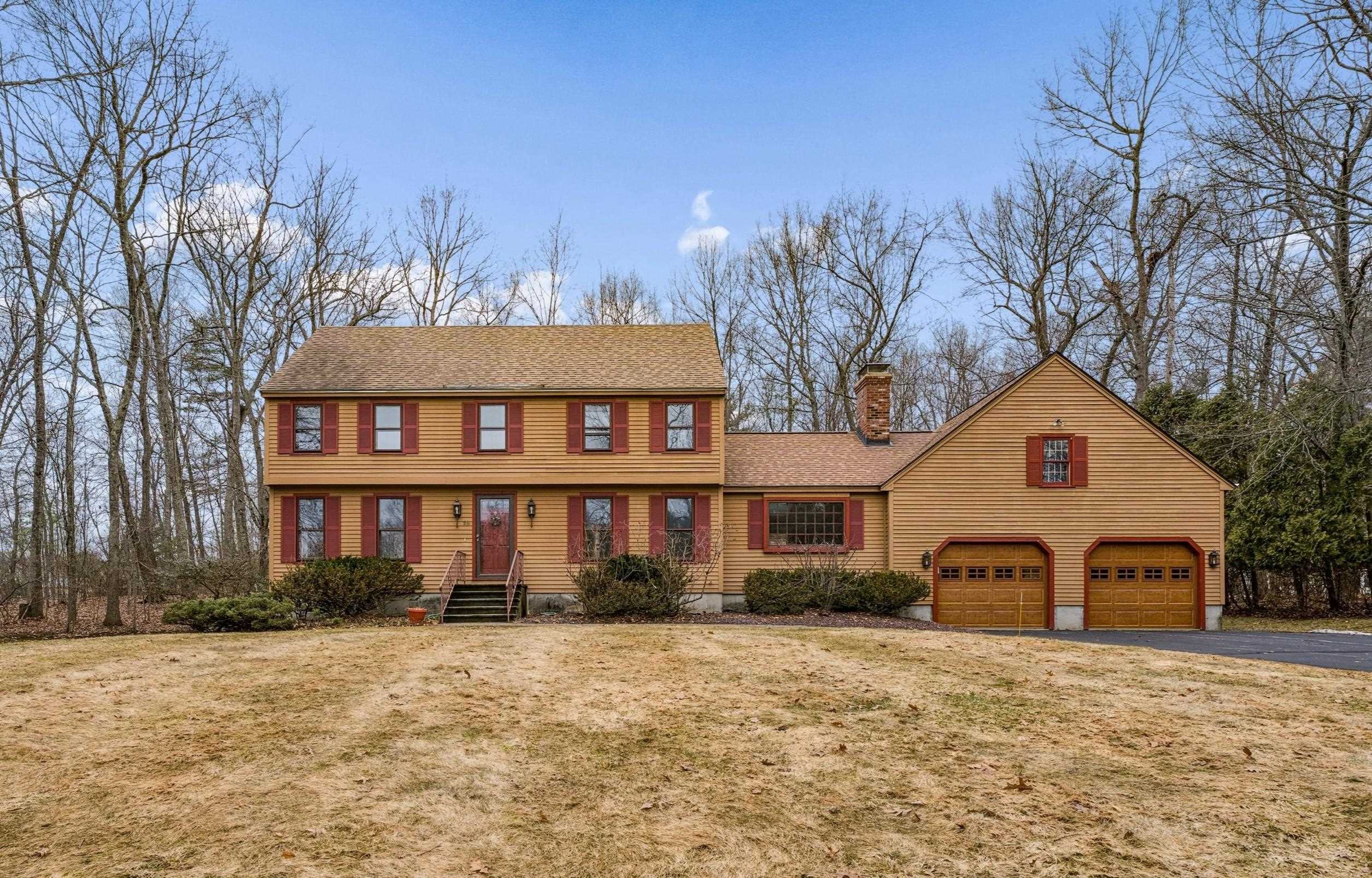 18 Gervaise Dr, Derry, NH 03038