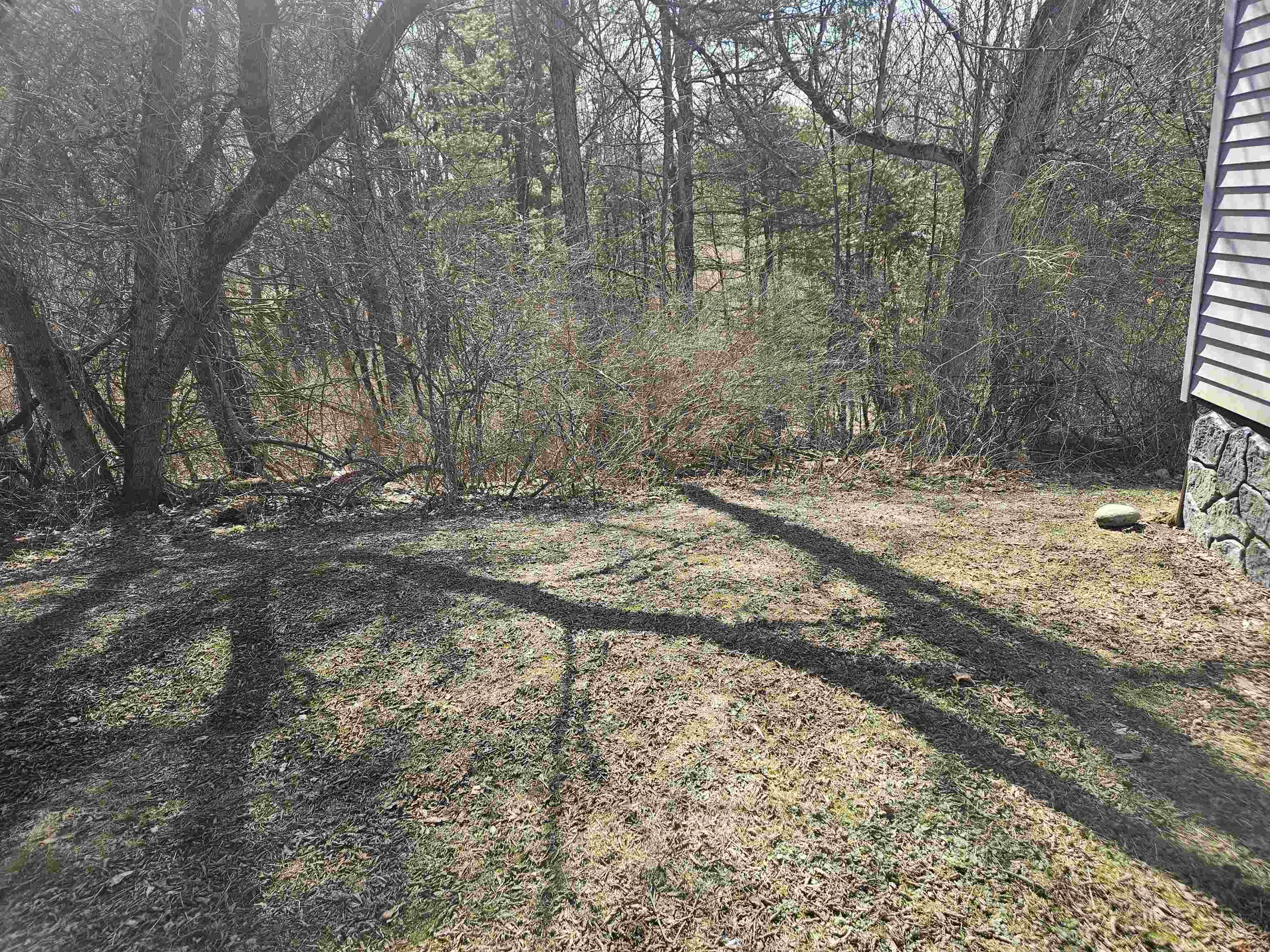 20 Fiske Pl, Claremont, NH 03743