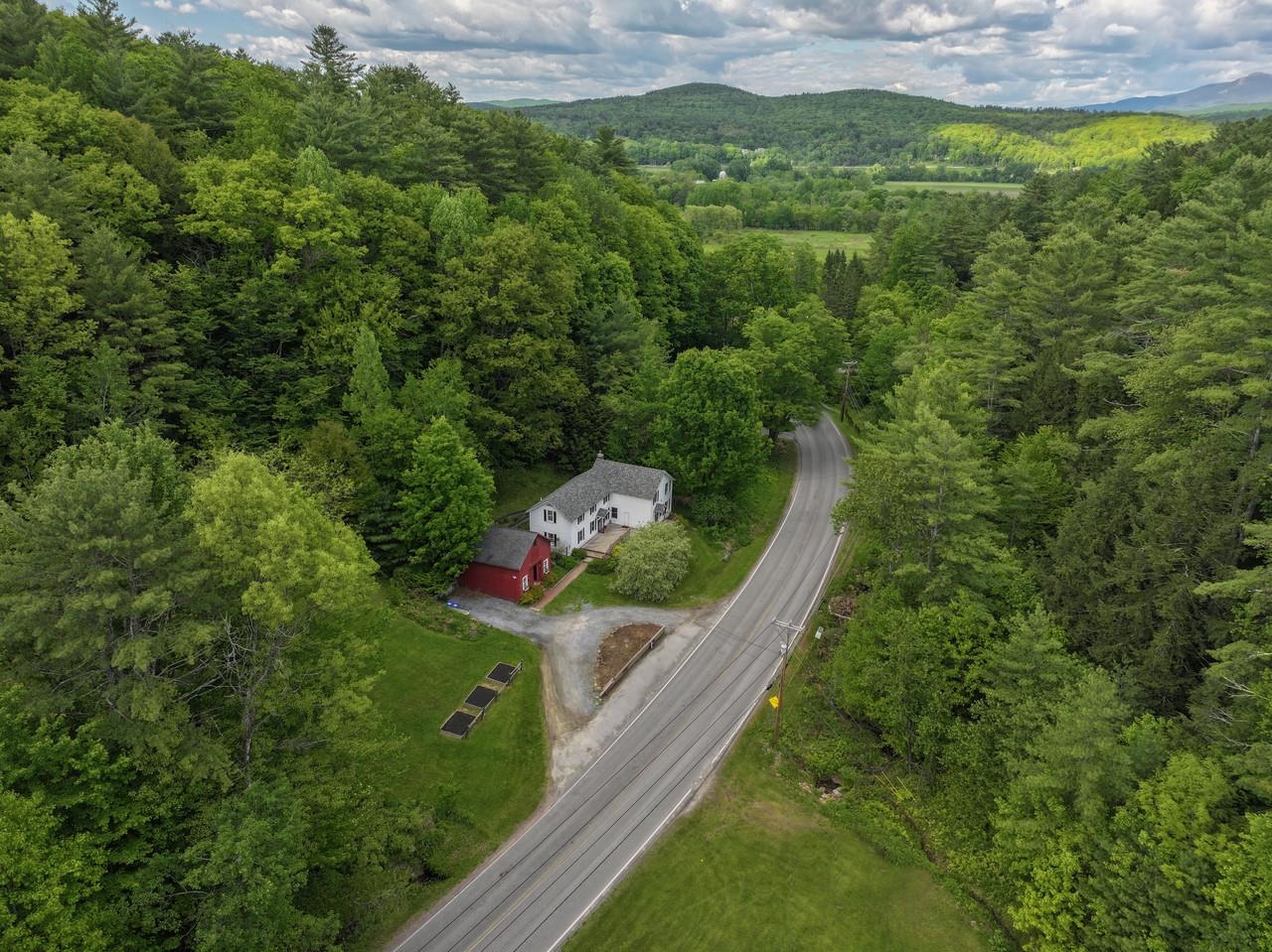 Homes for sale in Williston, VT | 2147 North Williston Rd, Williston, VT 05495 | MLS# 5081324
