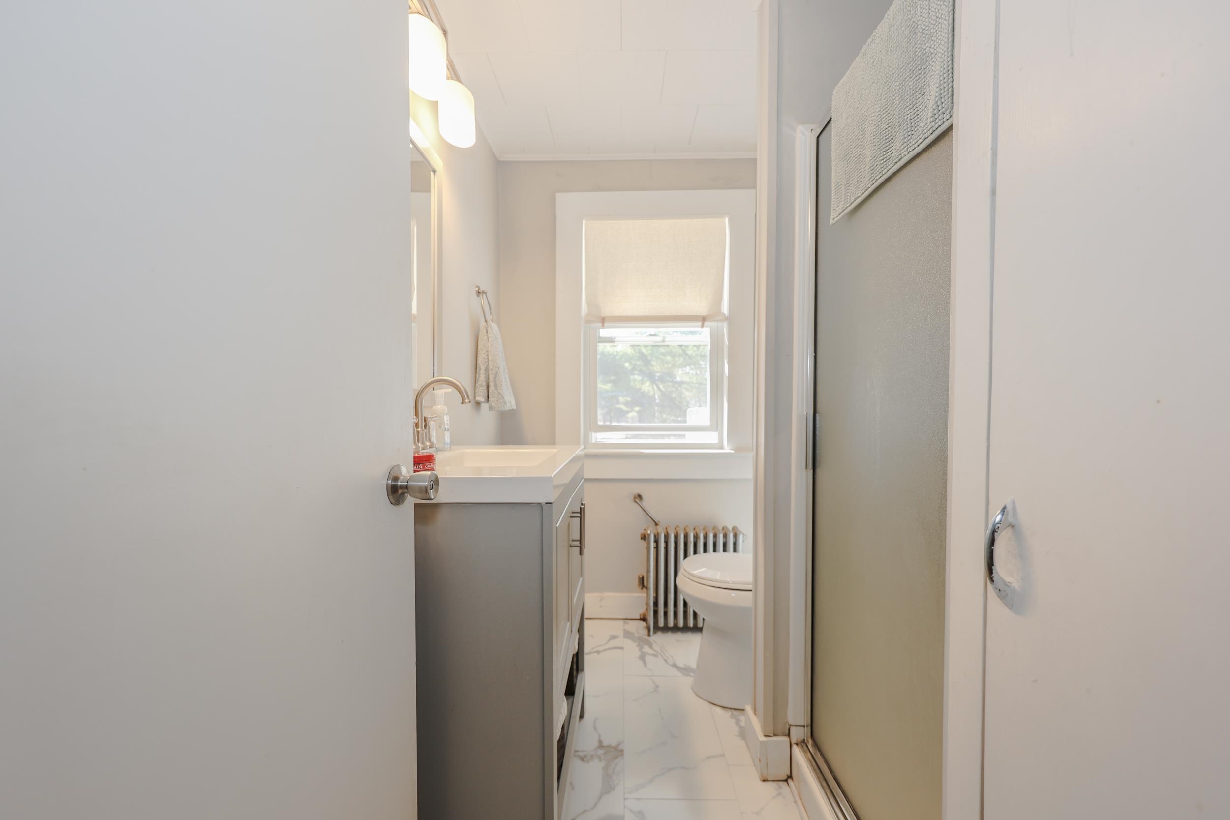 5 Thomas St, Concord, NH 03301