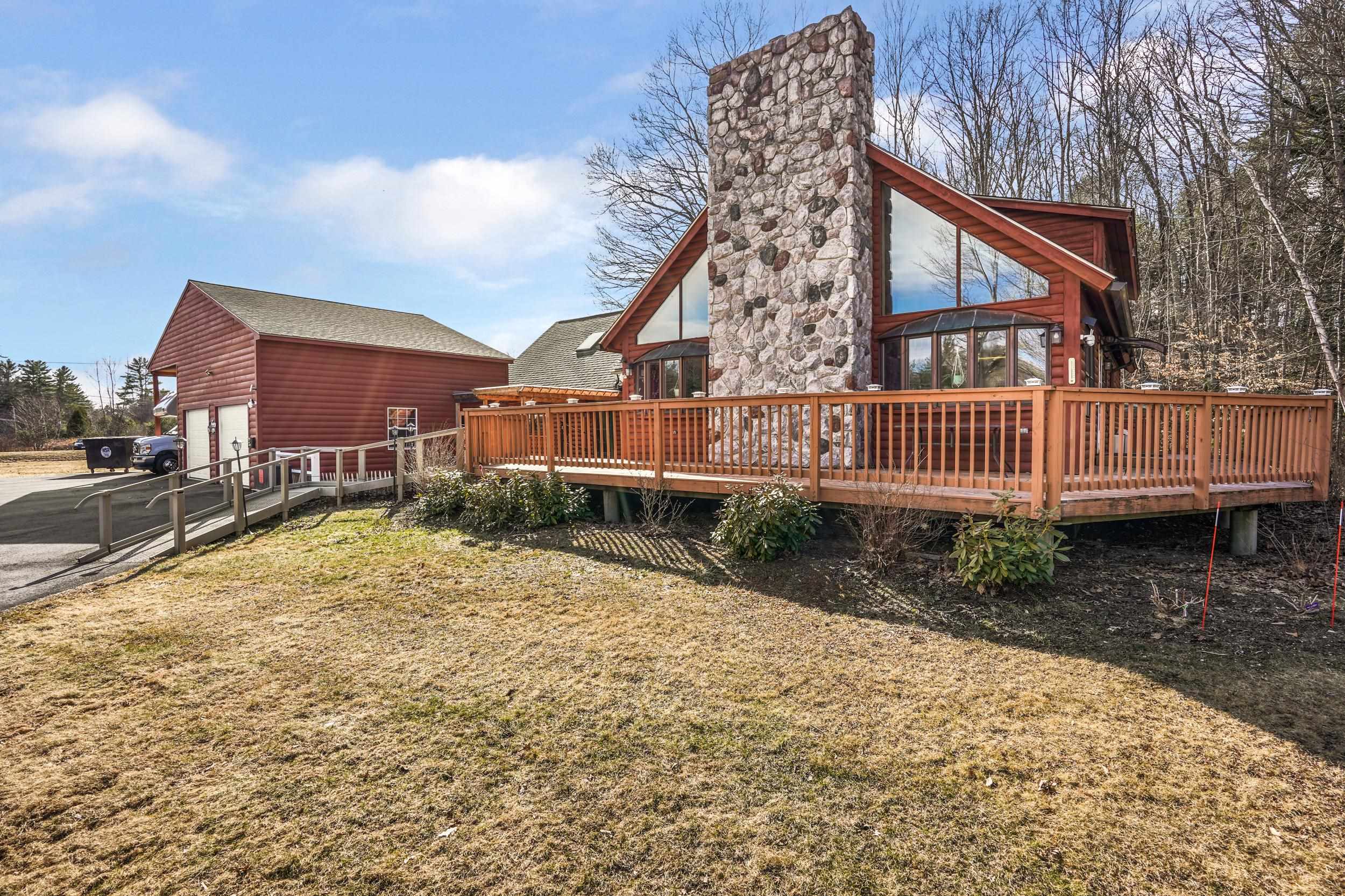 282 Henniker St, Hillsborough, NH 03244