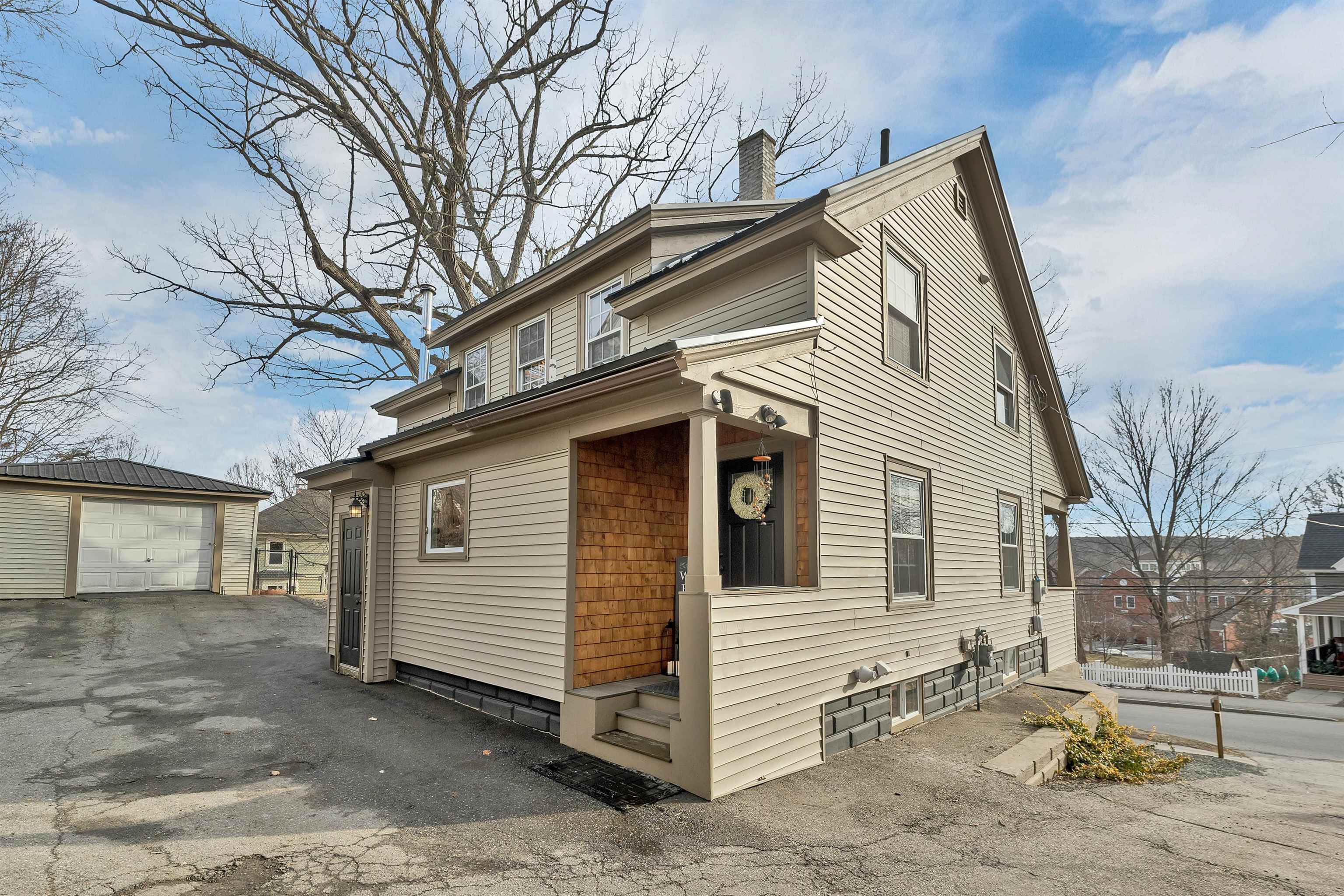 48 Baldwin Street — photo 2