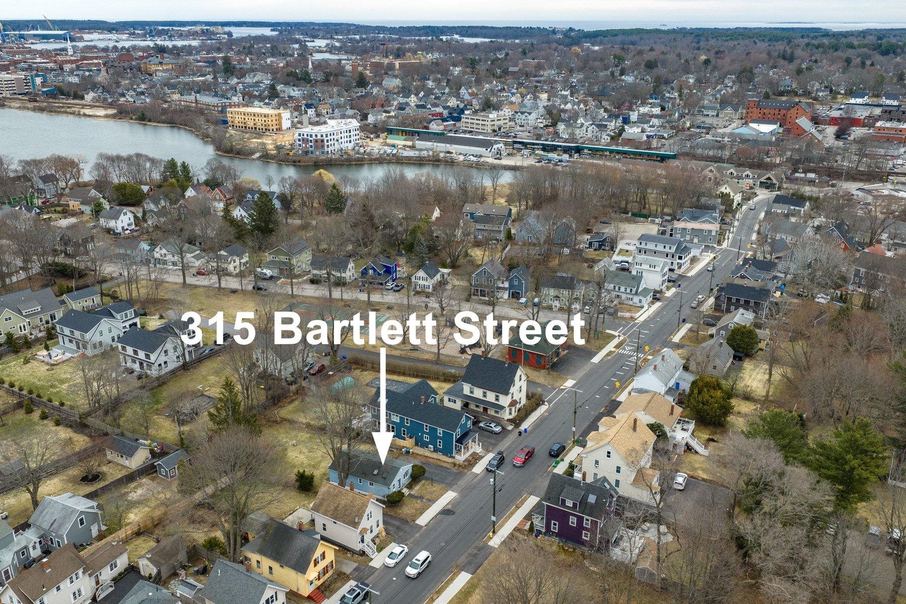 315 Bartlett St, Portsmouth, NH 03801