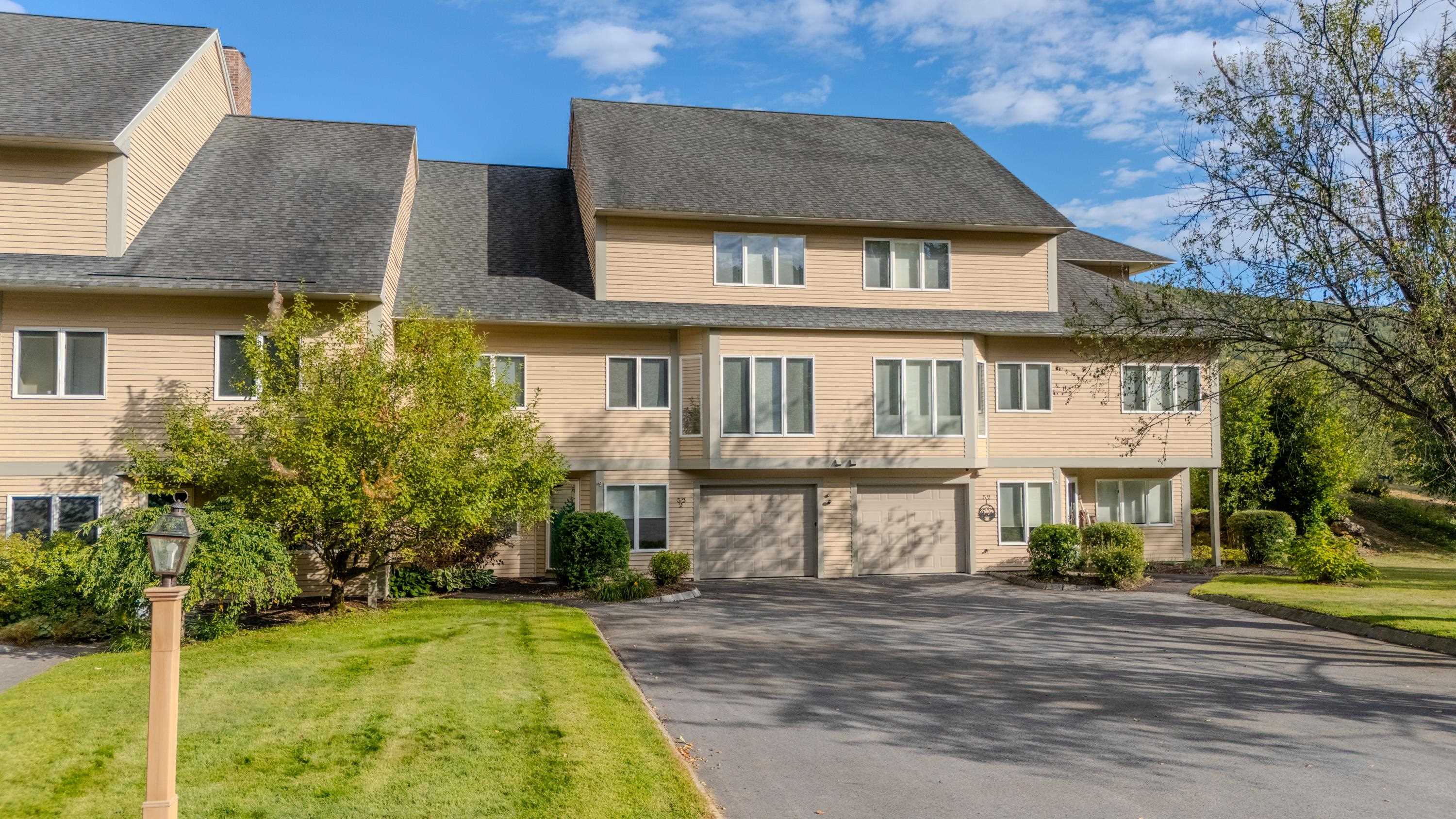 52 Bunker Ln #2, Lincoln, NH 03251