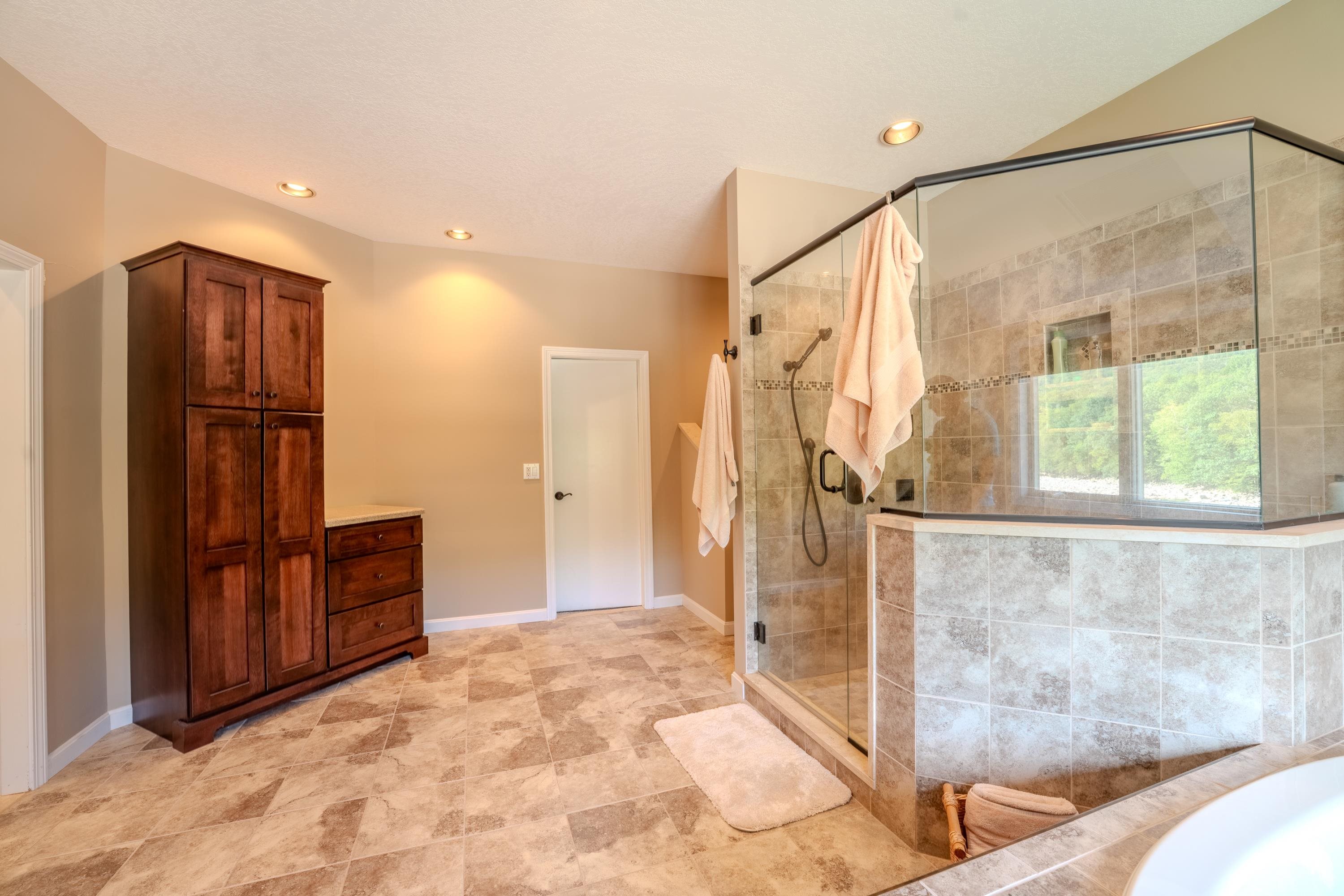 52 Bunker Ln #2, Lincoln, NH 03251