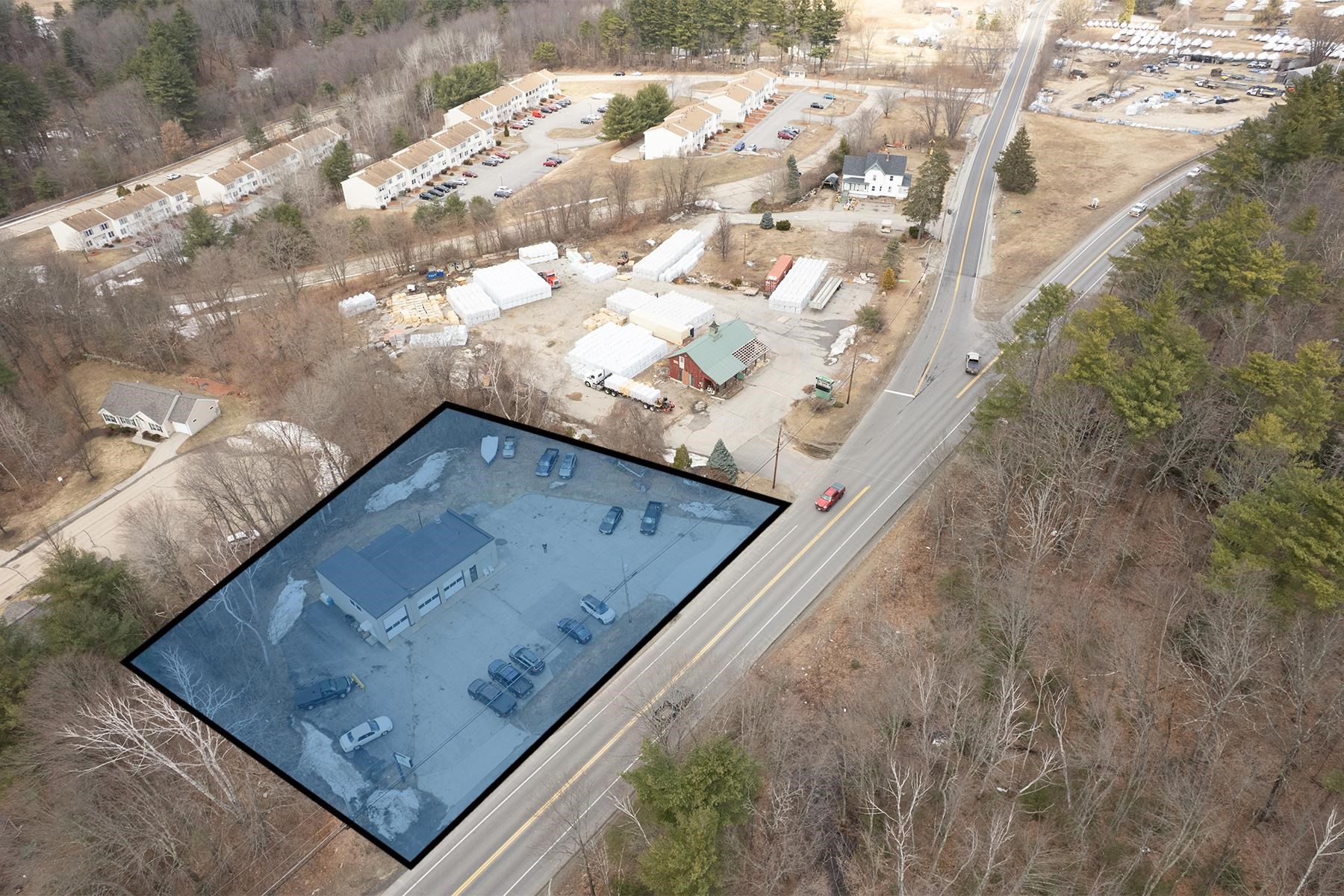 1806 Hooksett Rd, Hooksett, NH 03106