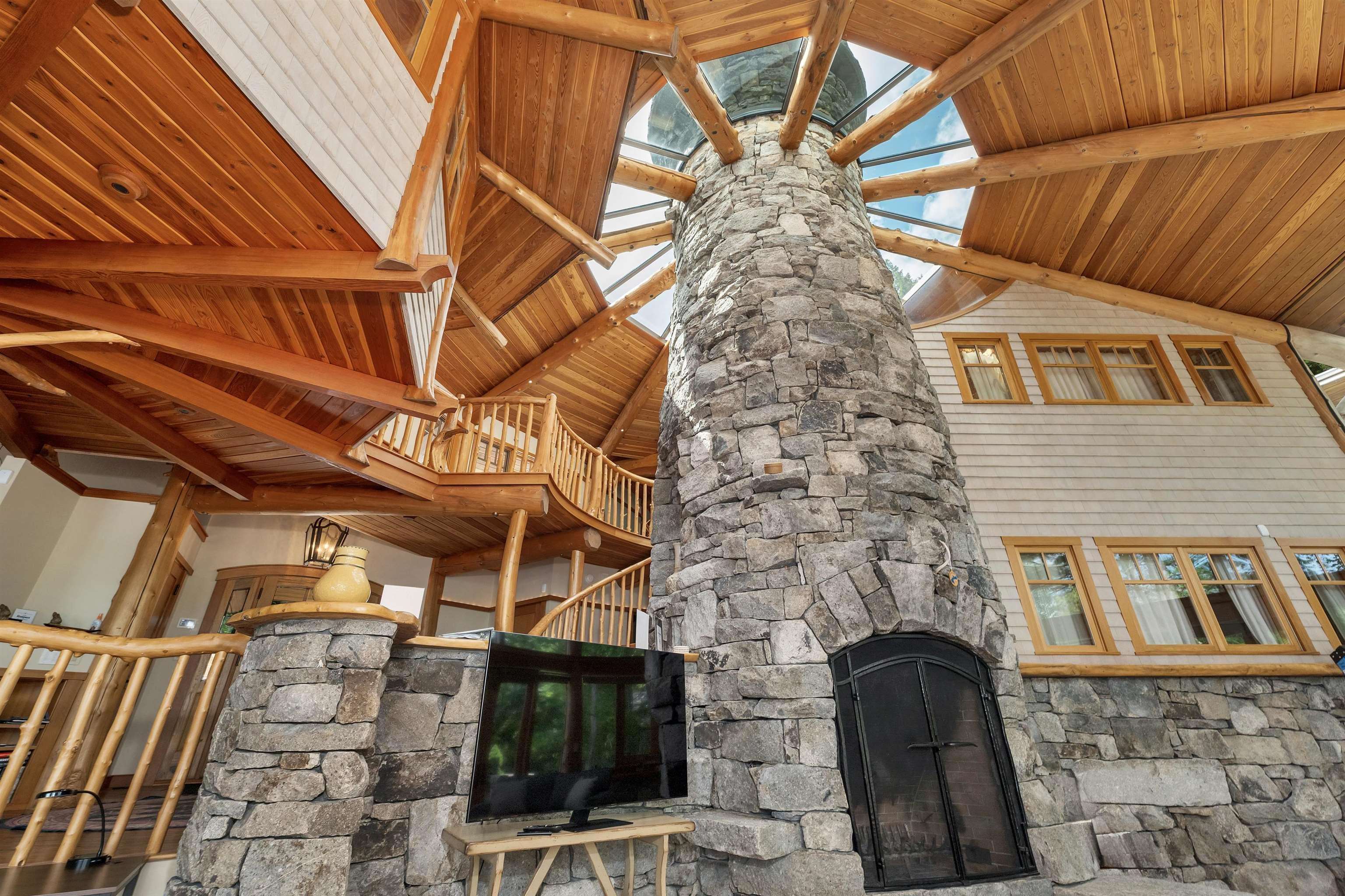 191 North Shore Rd, New Durham, NH 03855