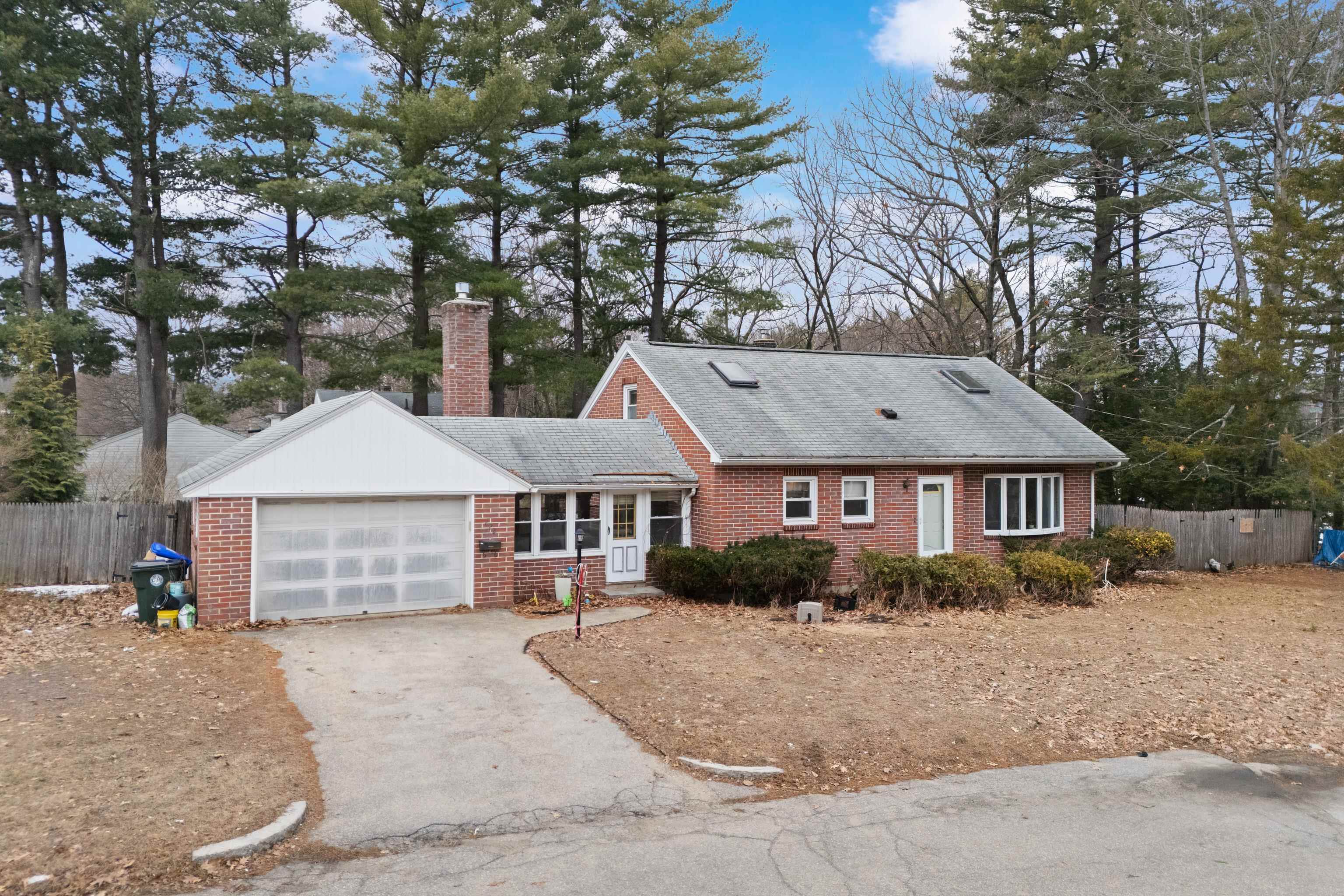 222 Biron St, Manchester, NH 03102