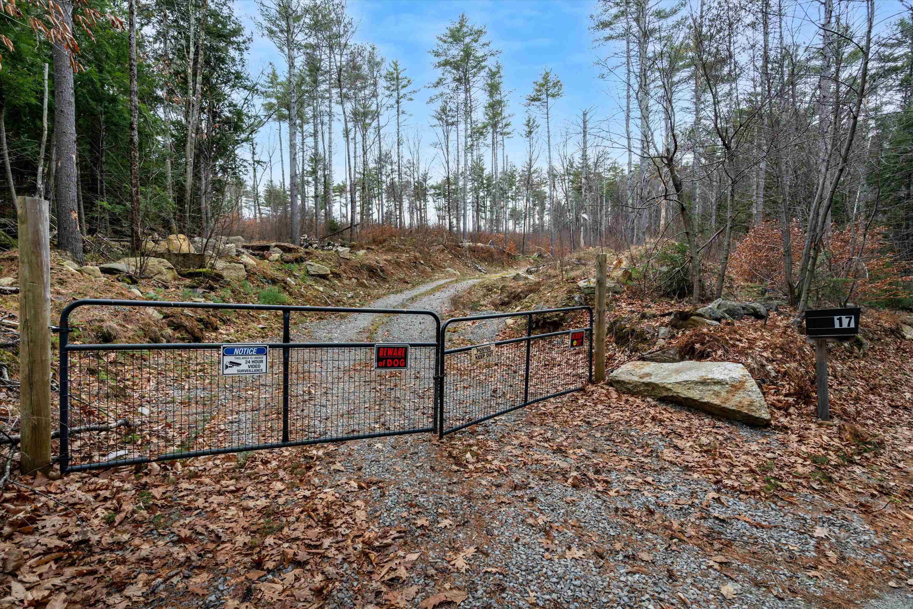 17 Todd Rd, Francestown, NH 03043