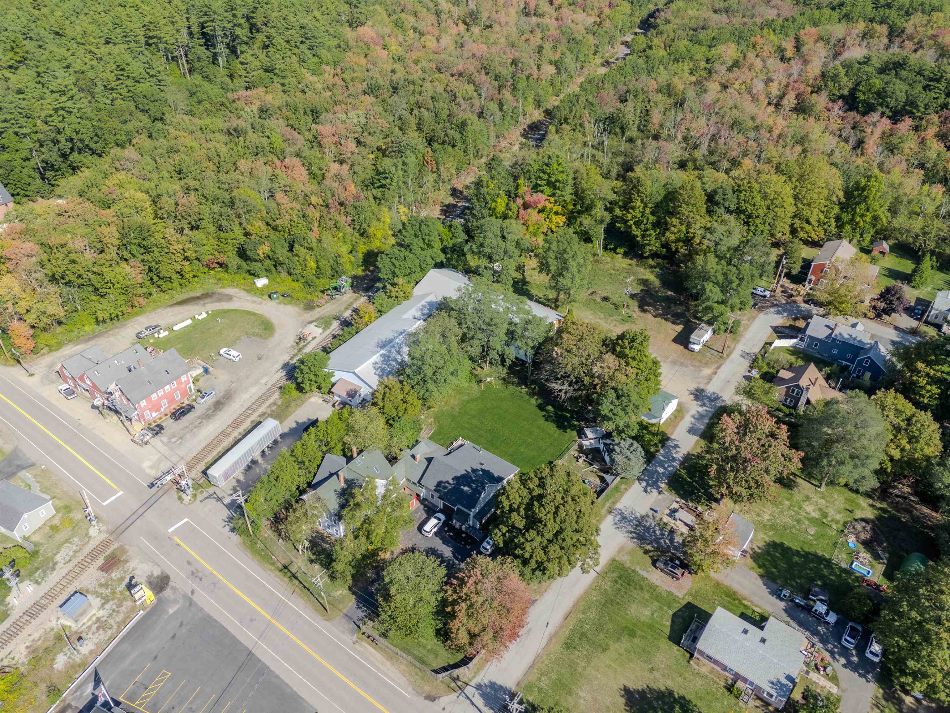 13 Elm St, Newton, NH 03858