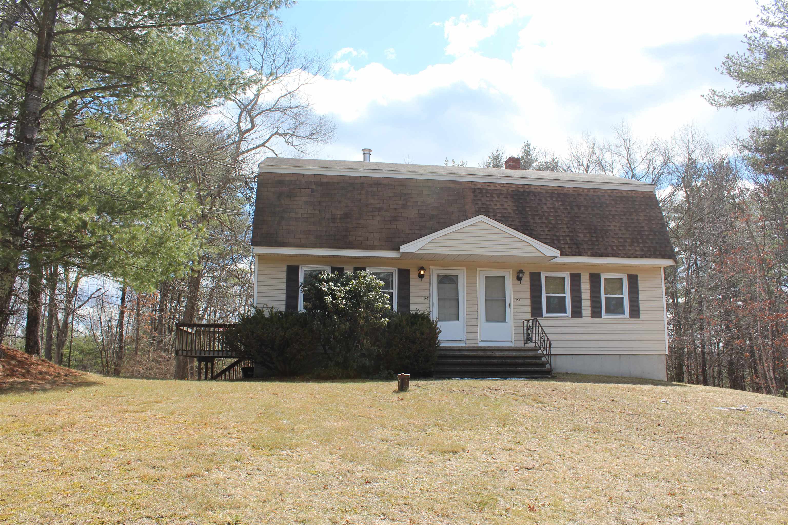 MLS 5081393: 150 Porcupine Circle, Salem NH