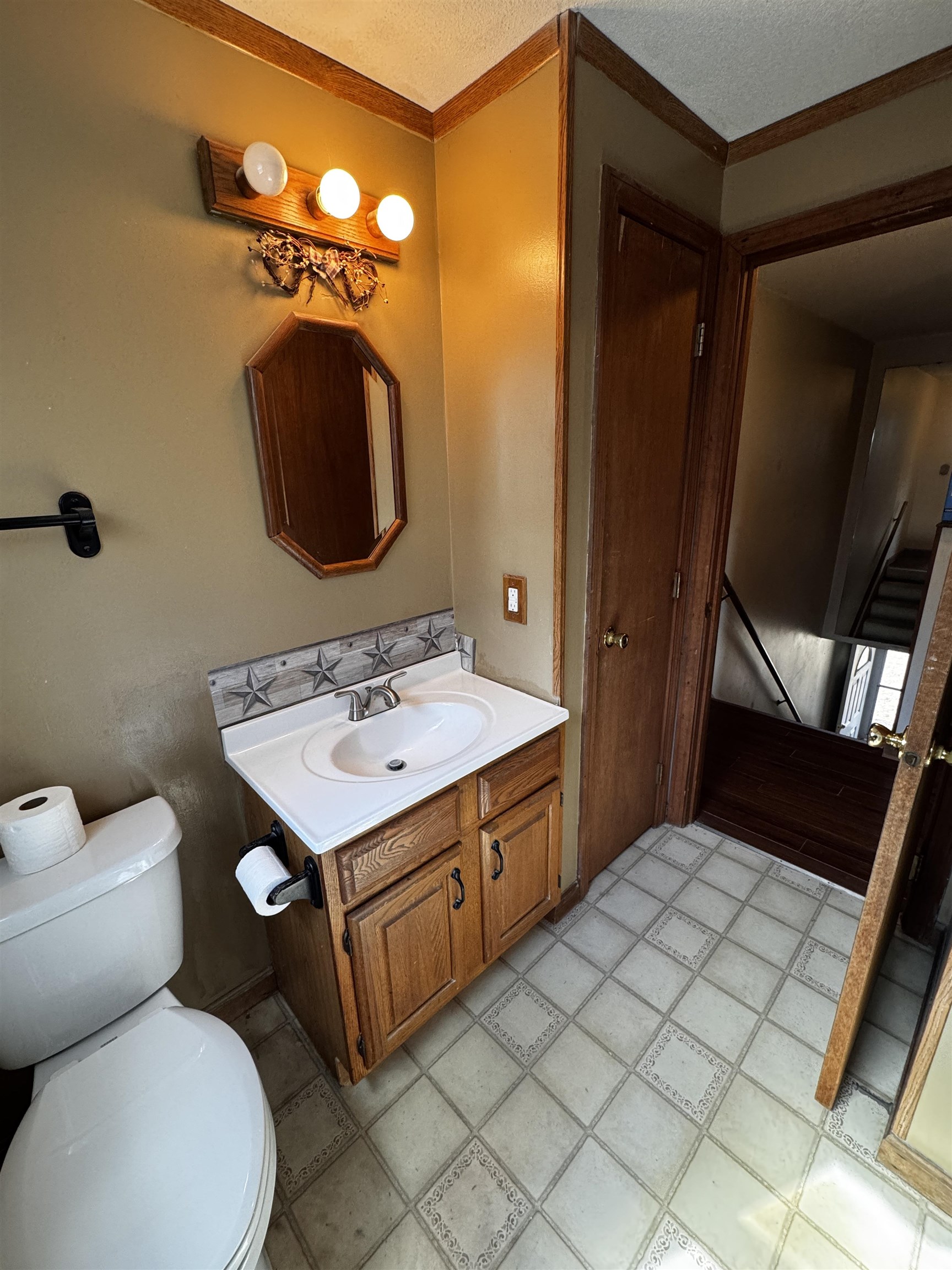 150 Porcupine Cir, Salem, NH 03079-4829