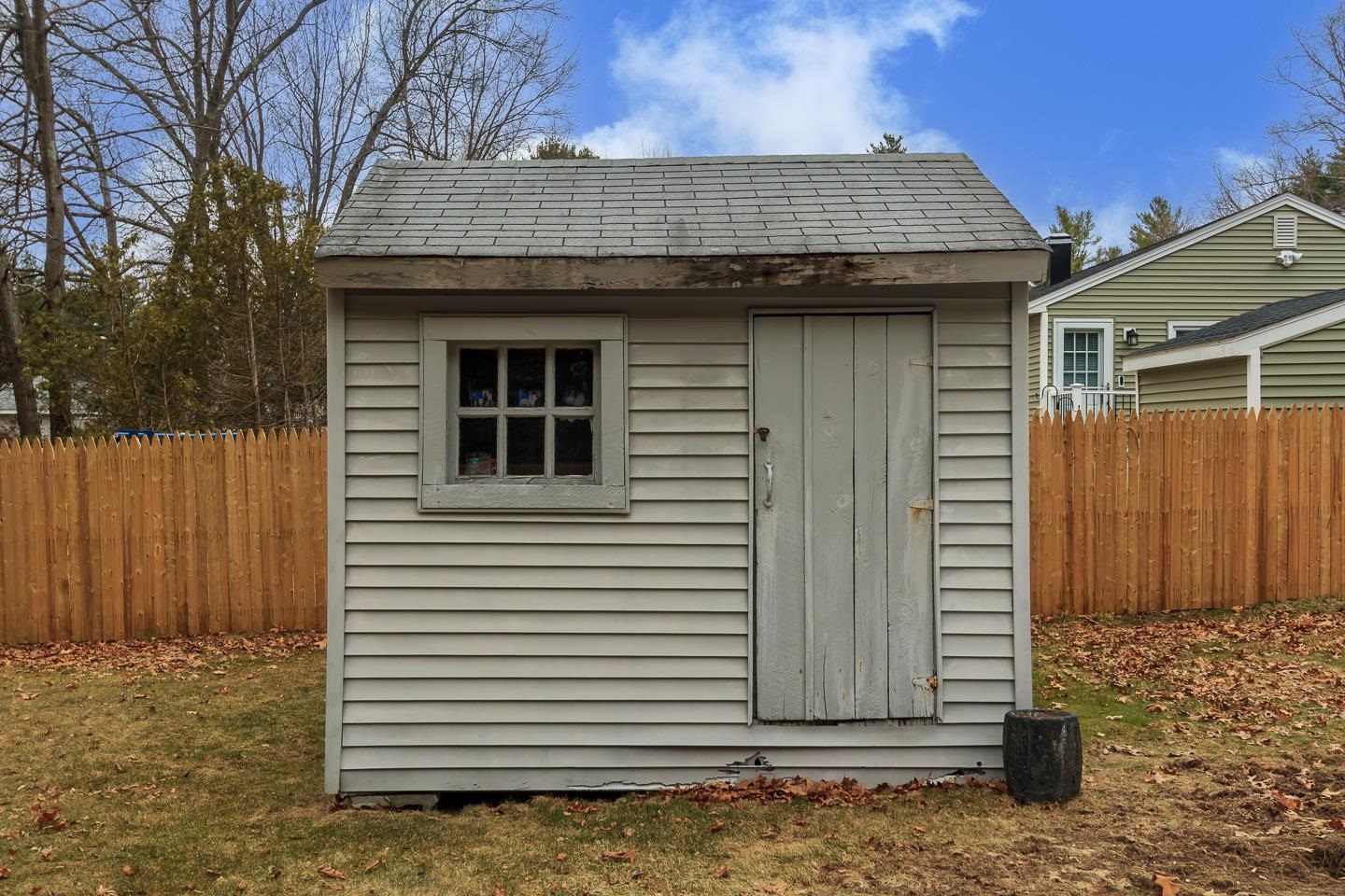 11 Pacific Blvd, Nashua, NH 03051