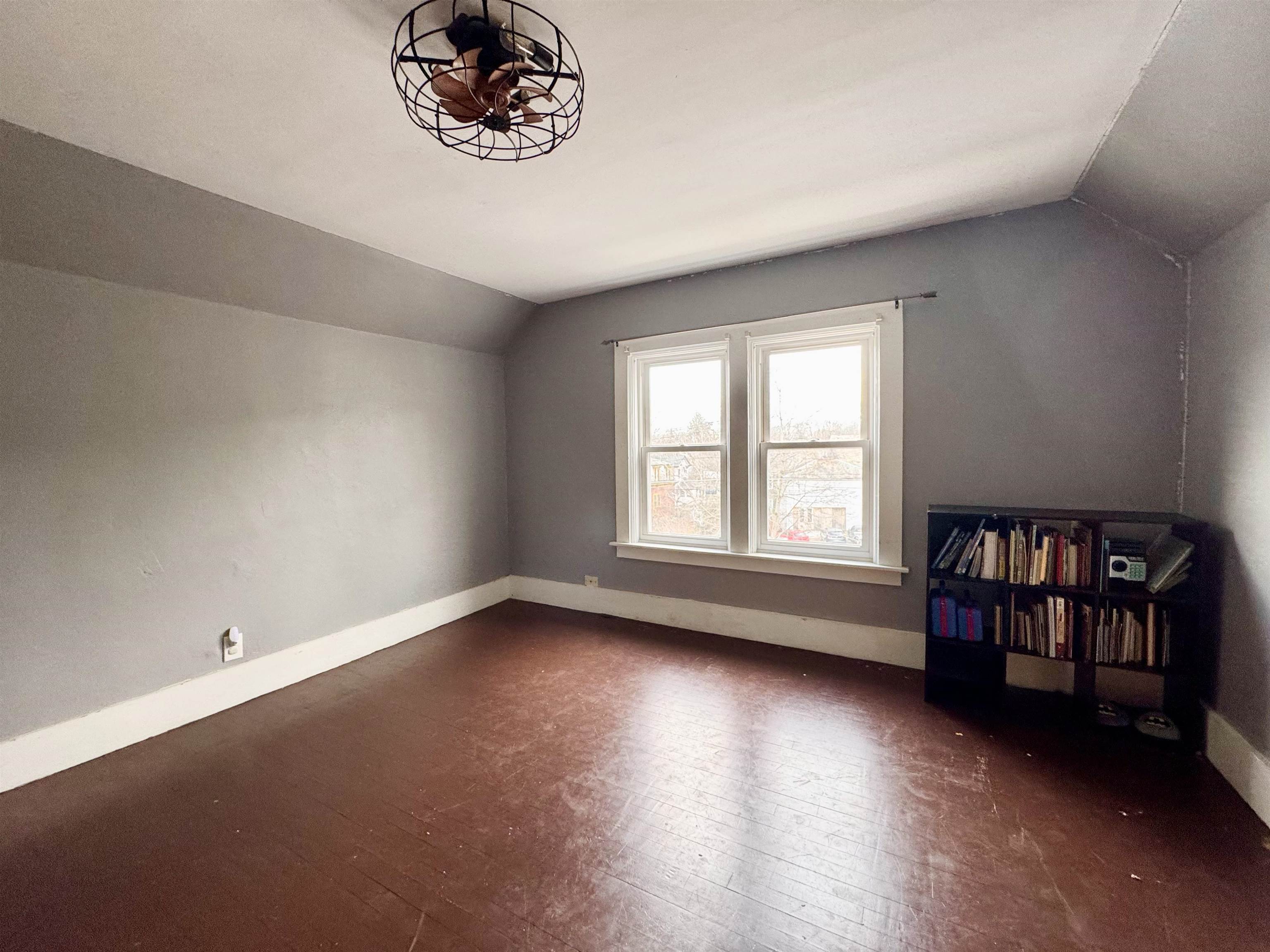 Third floor - bedroom 4